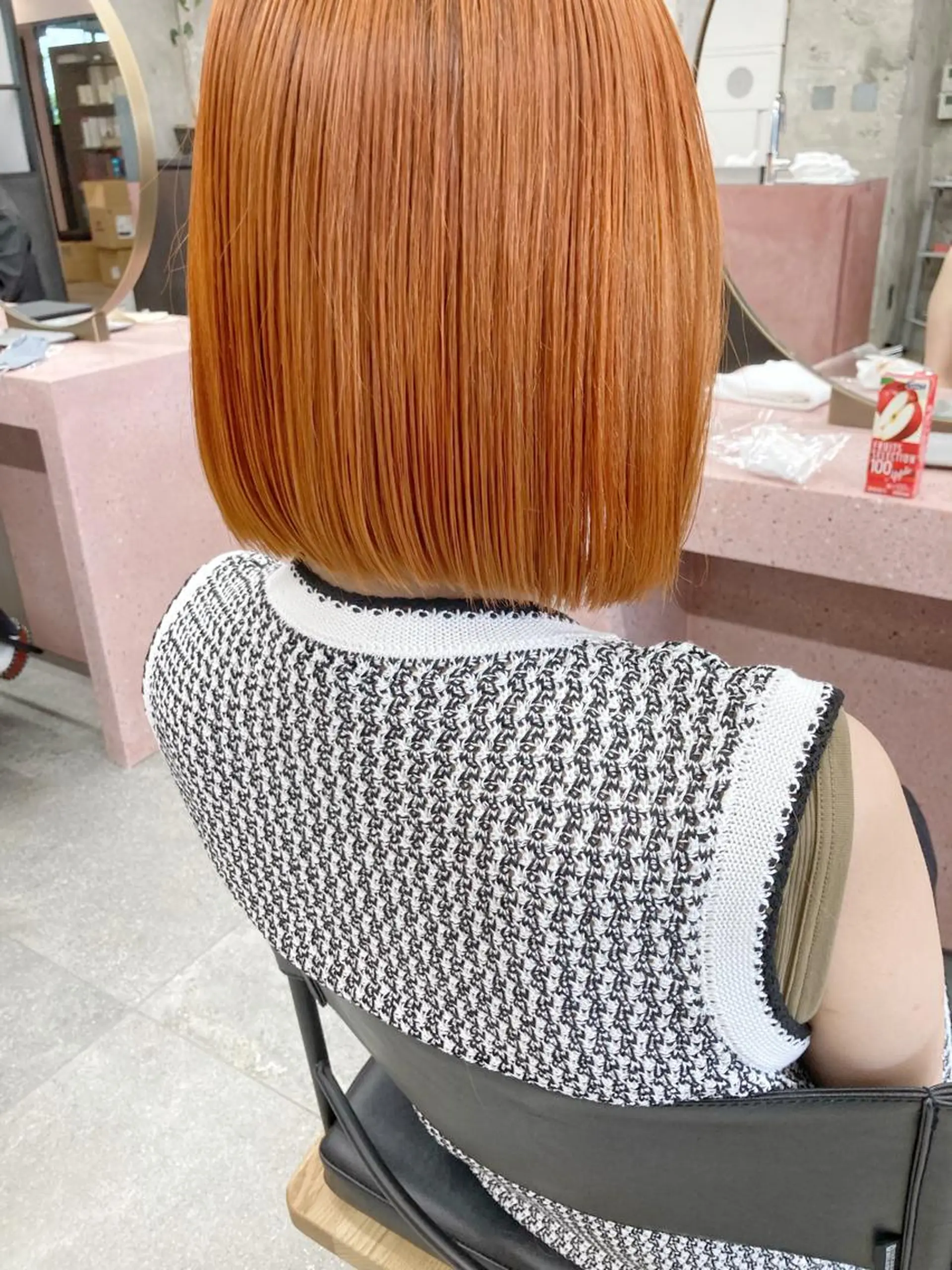 ミディアム カラー オレンジ 小木曽智美 /ボブ/ショートのヘアスタイル