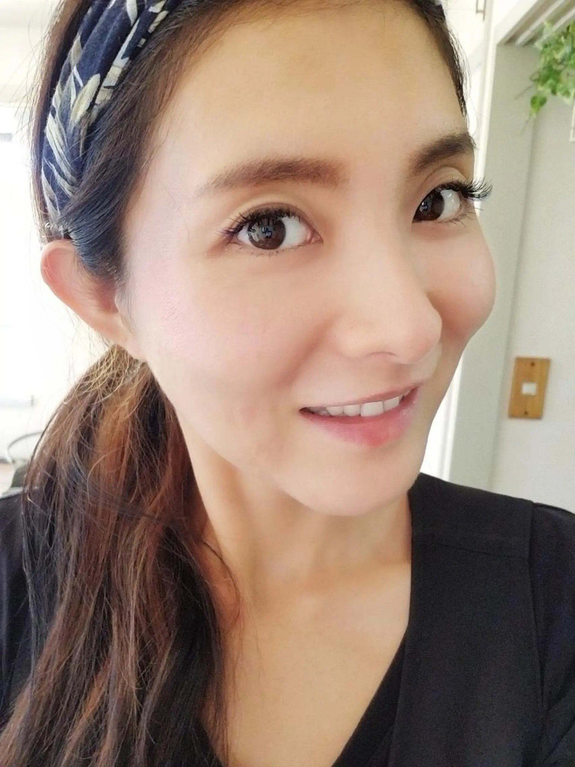 マツエク・マツパ lily所属・大野 友梨のヘアスタイル