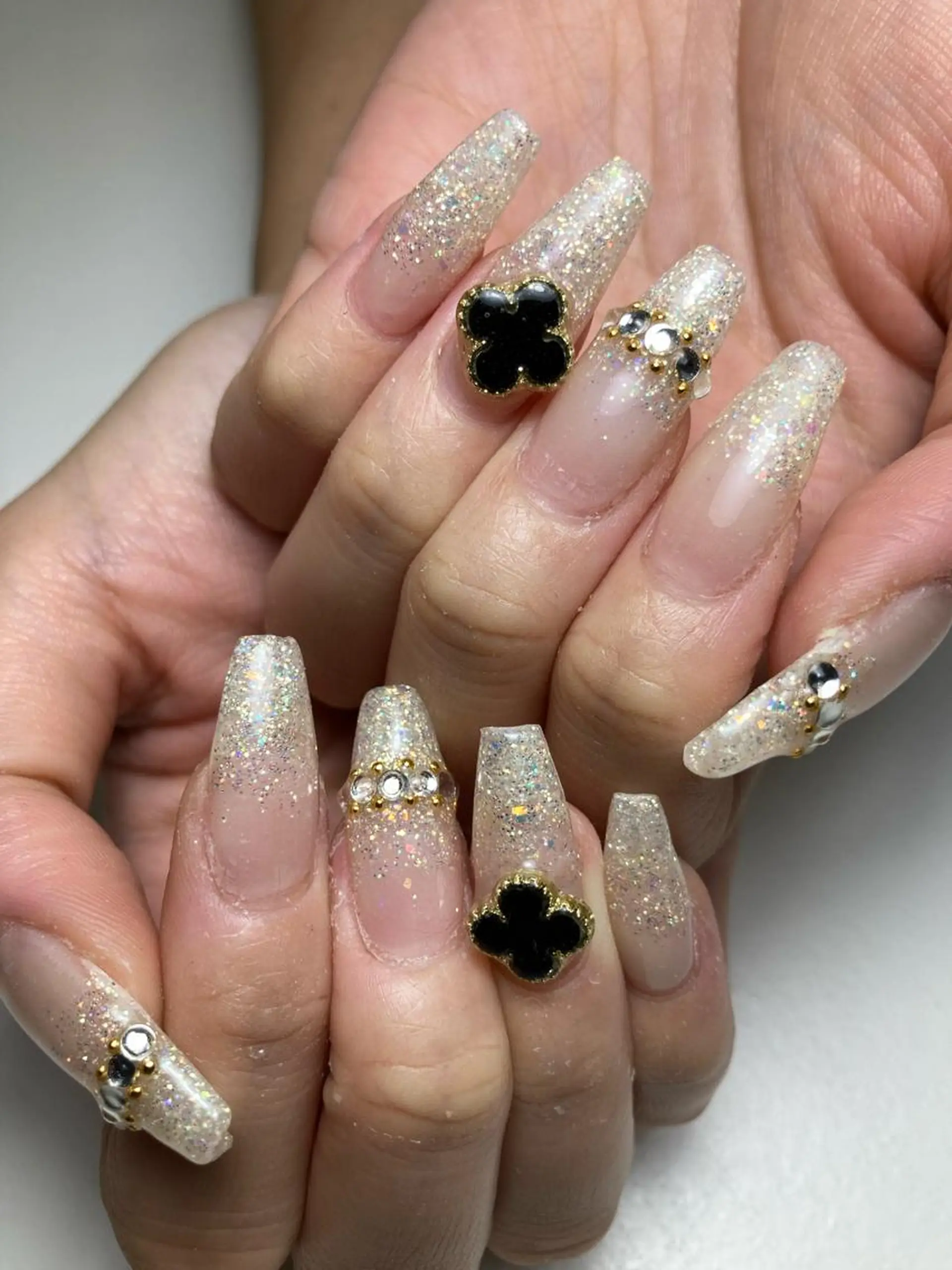 ネイル nailALBA 安蒜良彰のネイルデザイン