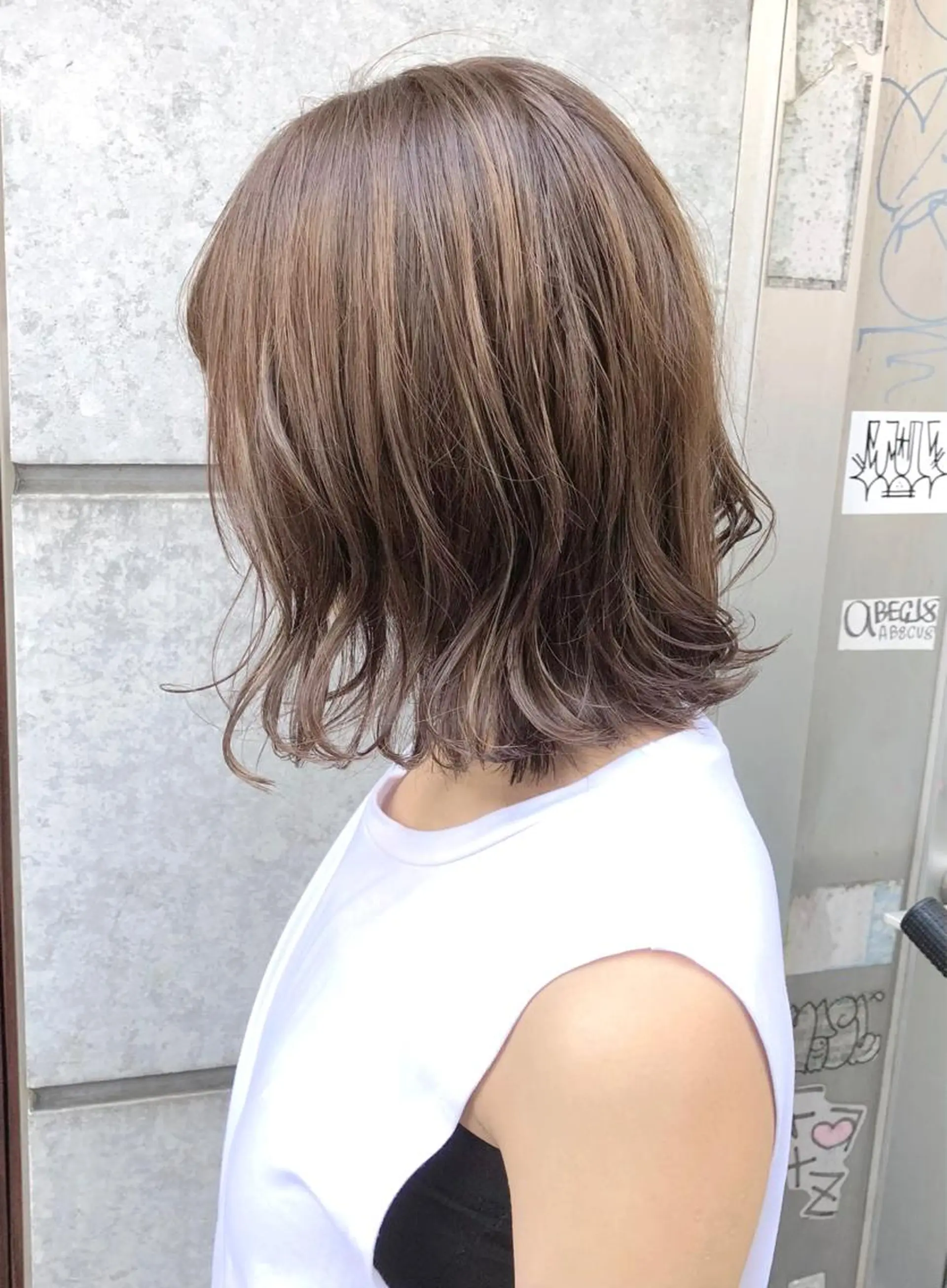ショート カラー ヘアアレンジ カット ヘアカラー MiU所属・韓国×髪質改善×美髪 縮毛矯正×レイヤーのヘアスタイル