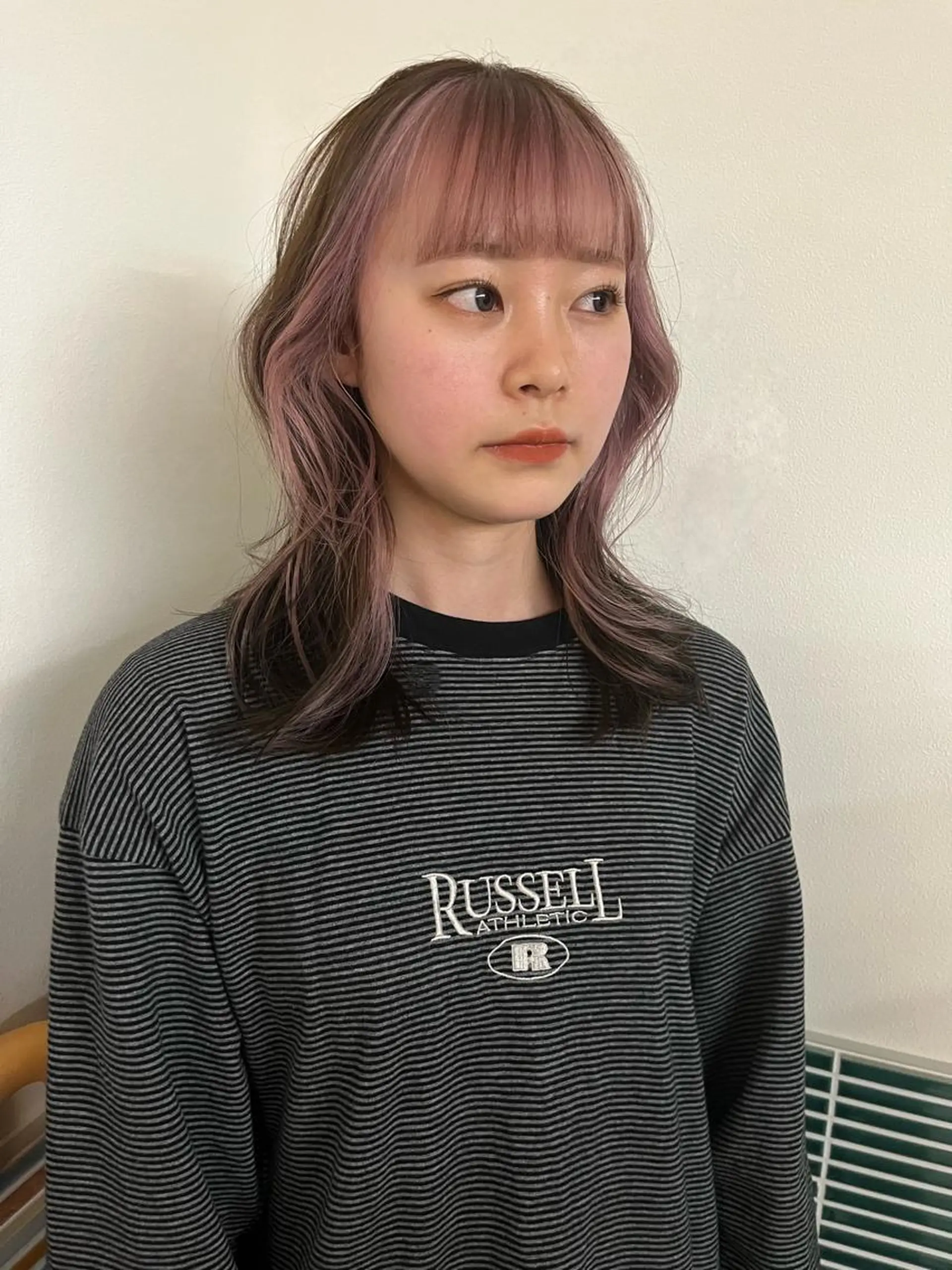 セミロング カラー ベージュカラー ブリーチ ピンクカラー ピンクベージュ カット ヘアカラー トリートメント 🩷ハイトーン透明感 レイヤー🩷ユリカのヘアスタイル