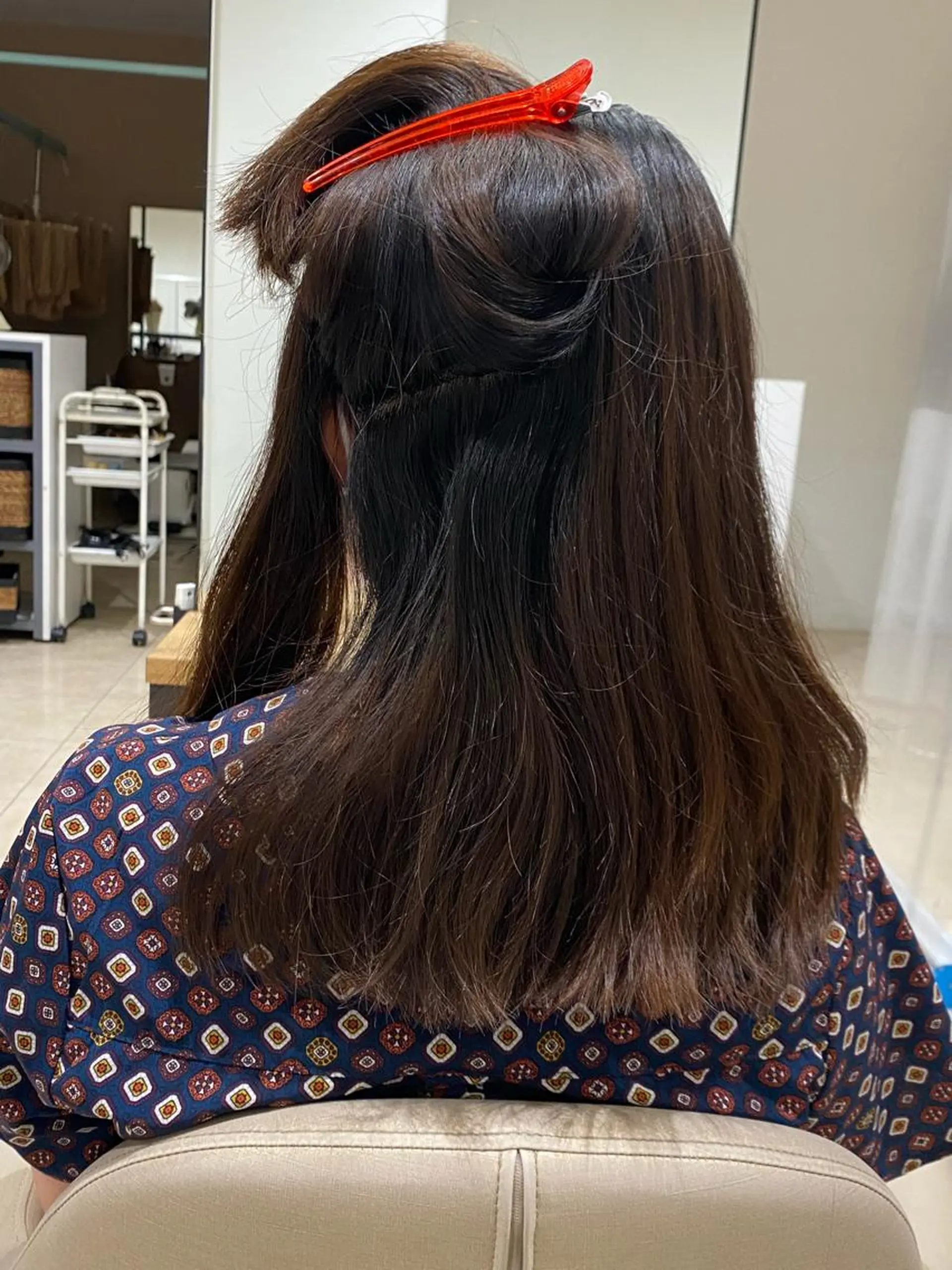 ロング くせ毛 髪質改善 トリートメント 酸性ストレート タナカ レイヤのヘアスタイル