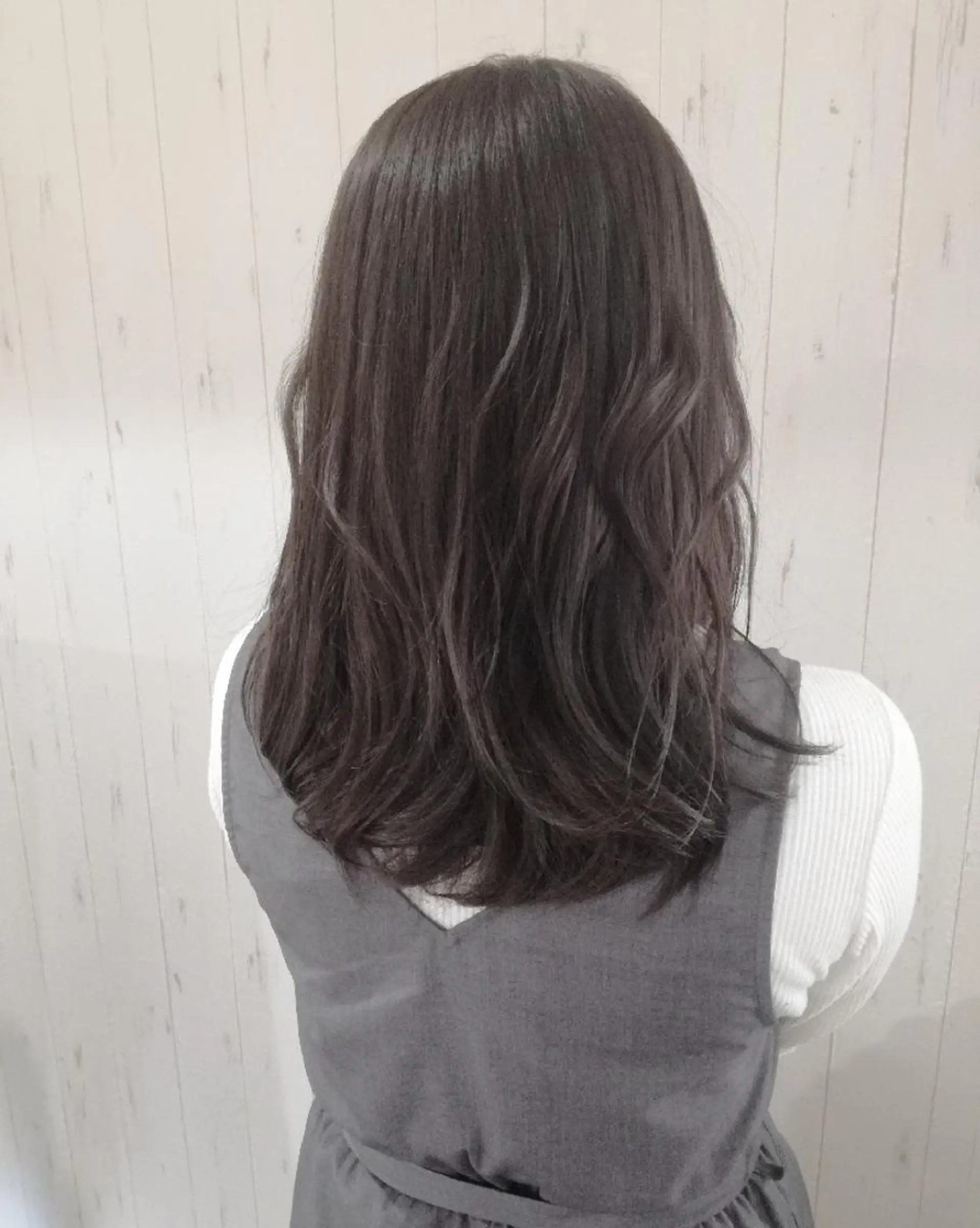 ミディアム カラー アッシュ 西川 敏夫のヘアスタイル