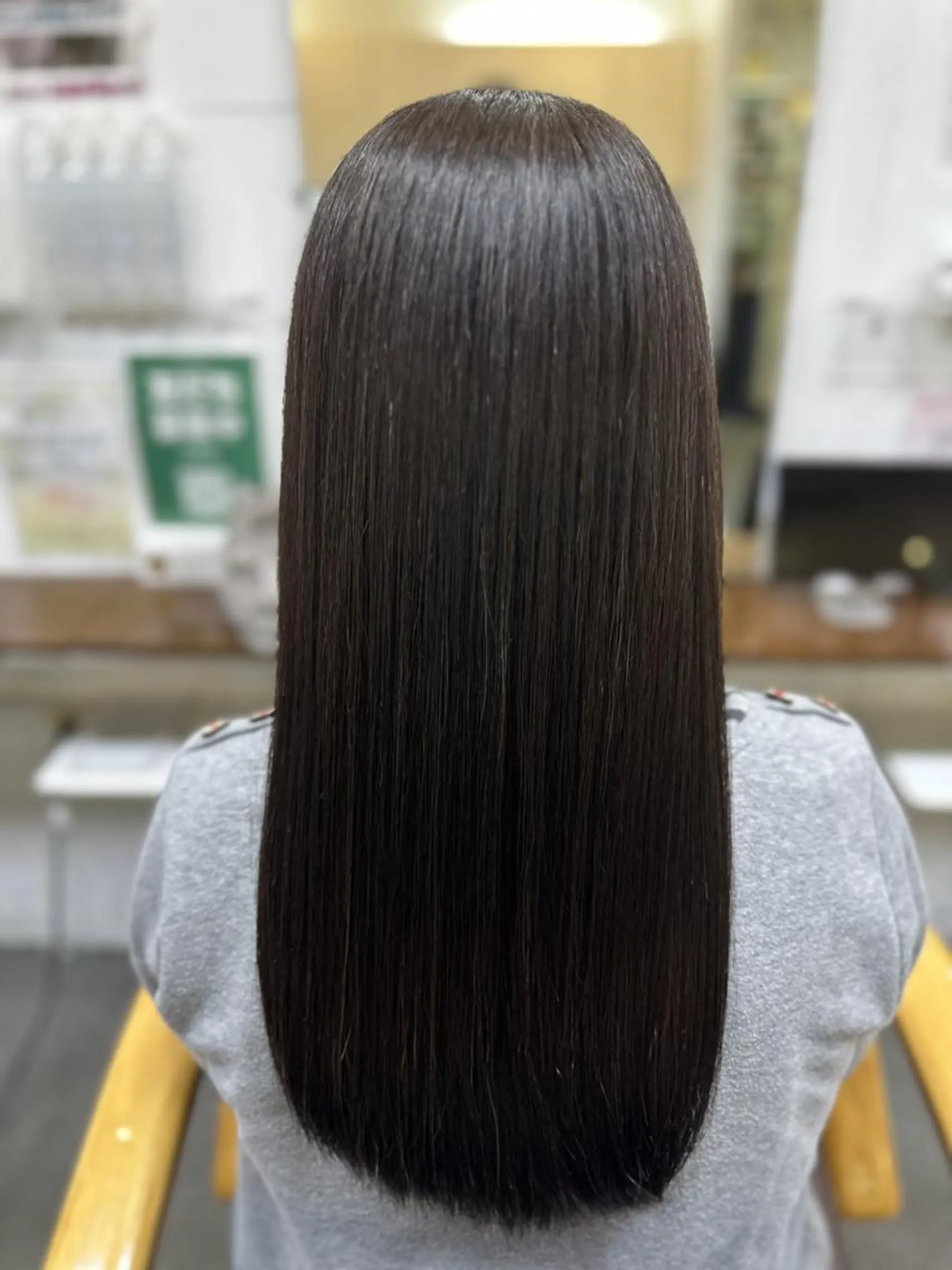 ロング 髪質改善 根本 愛優のヘアスタイル