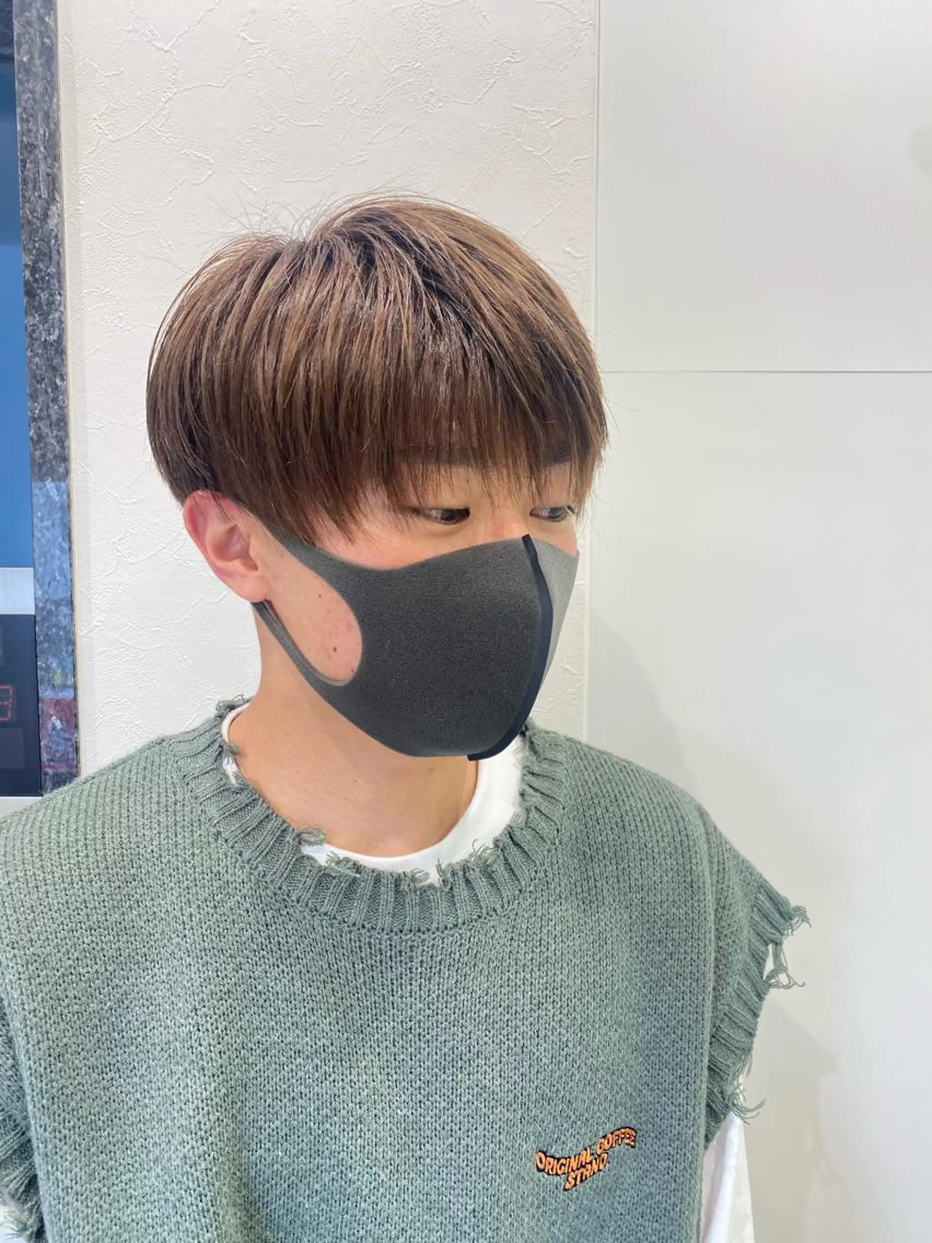 ショート カラー メンズ マッシュ ベージュカラー hair Freak所属・佐藤 祥太のヘアスタイル