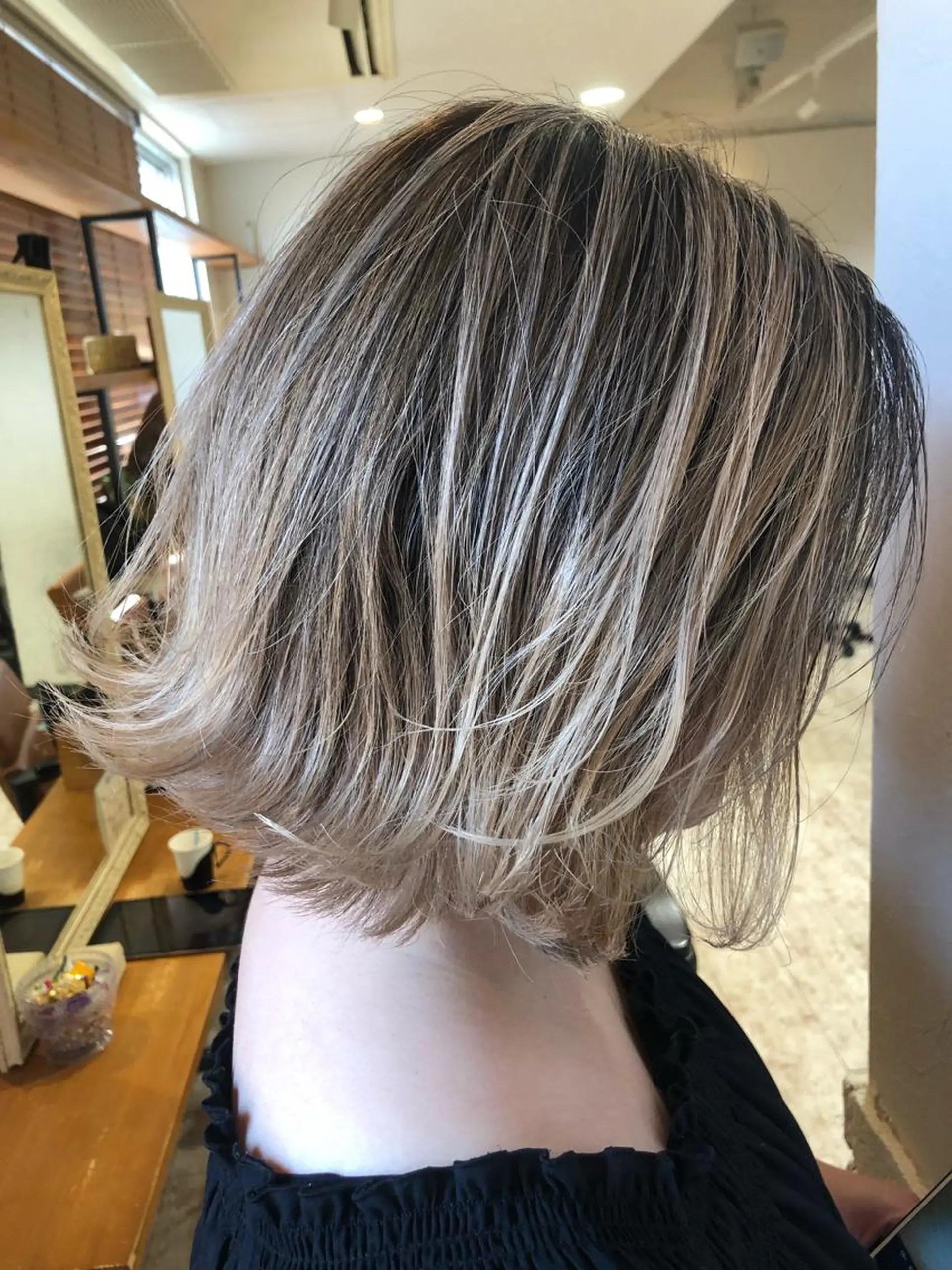 ミディアム カラー olino 【オリノ】西田辺のヘアスタイル