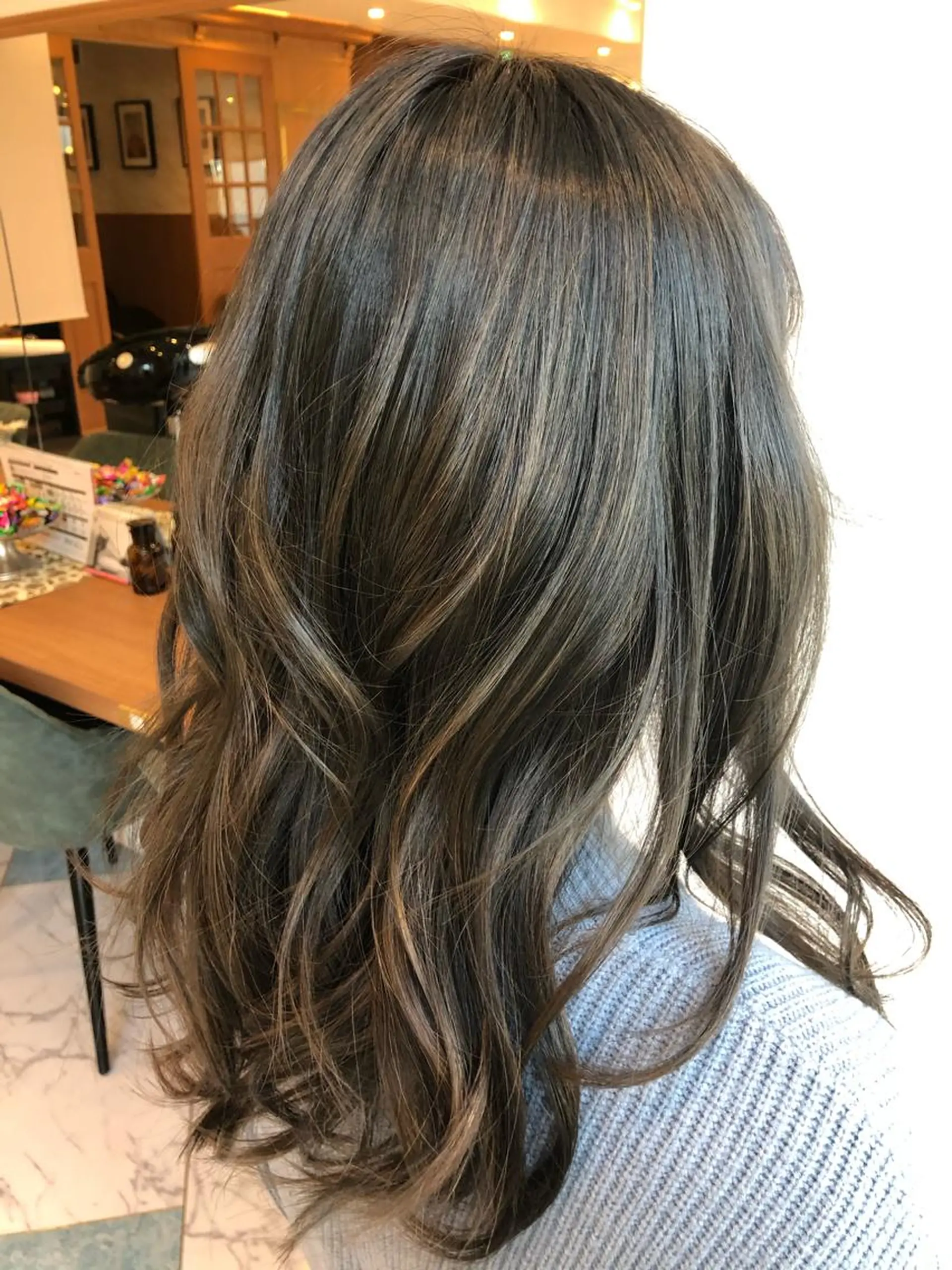 カラー 吉田 竜也　髪質改善のヘアスタイル