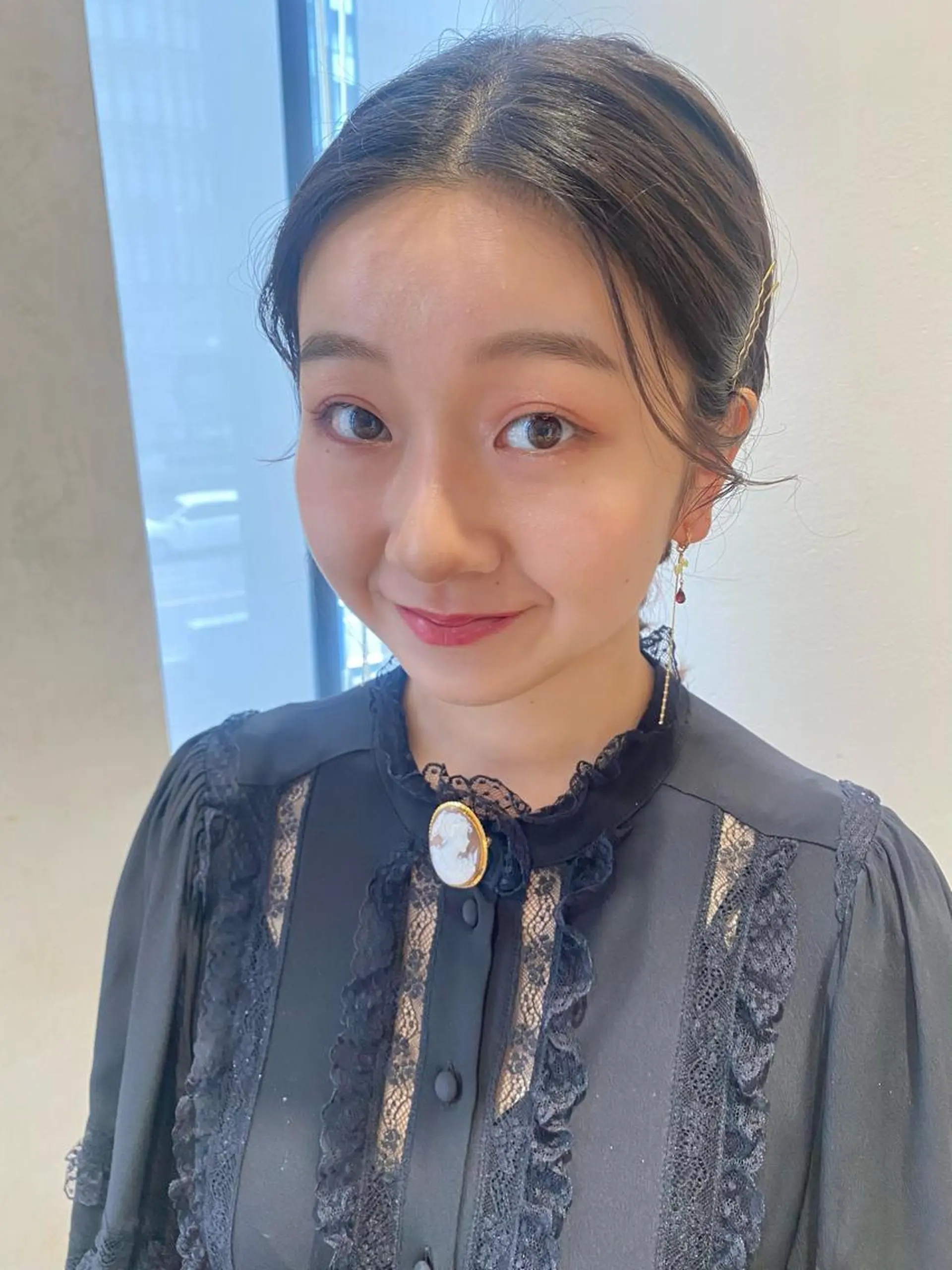 ミディアム ヘアアレンジ 似合わせカット 増井 彩乃のヘアスタイル