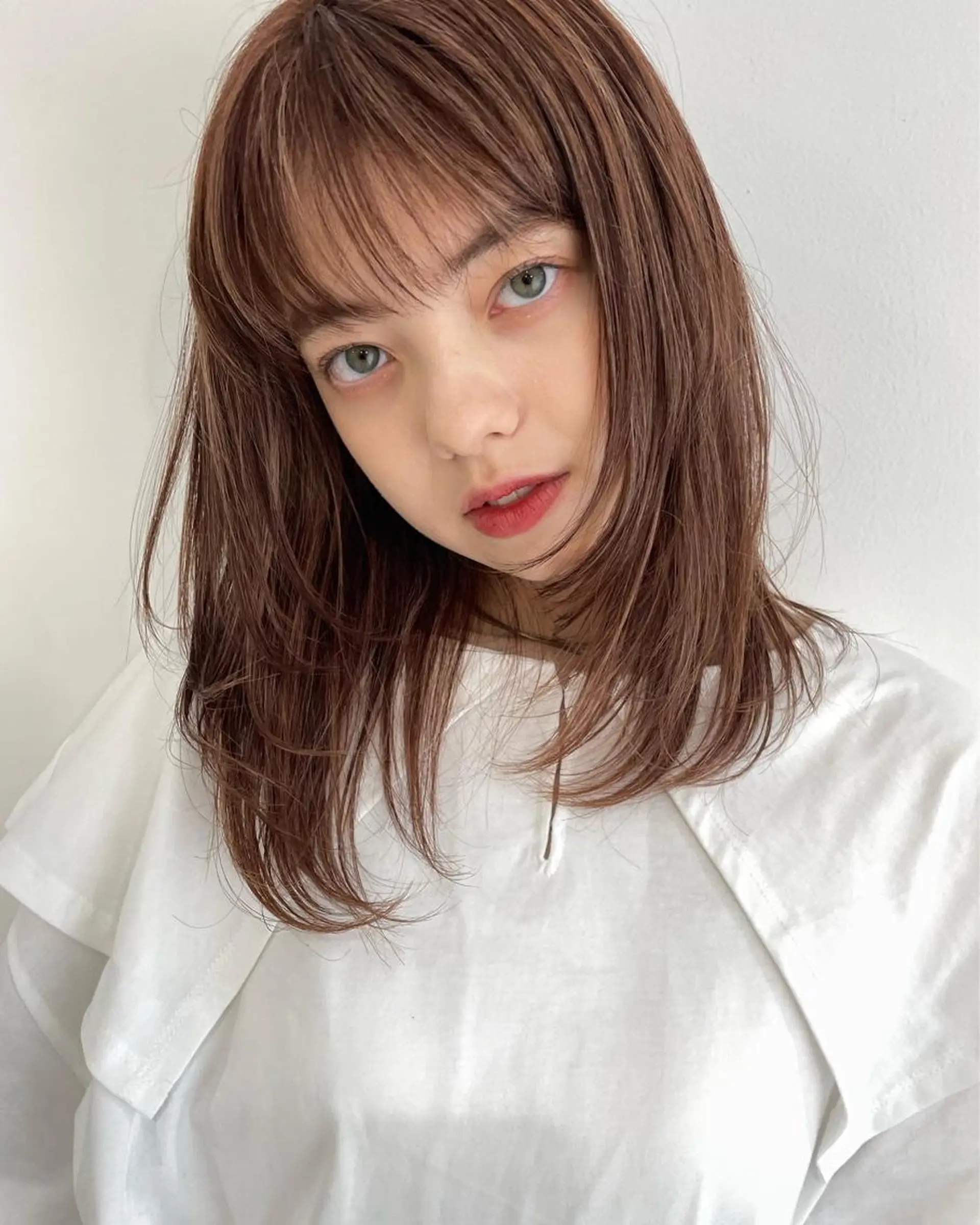 セミロング silo所属・silo MOKA 顔周りカット🦦のヘアスタイル