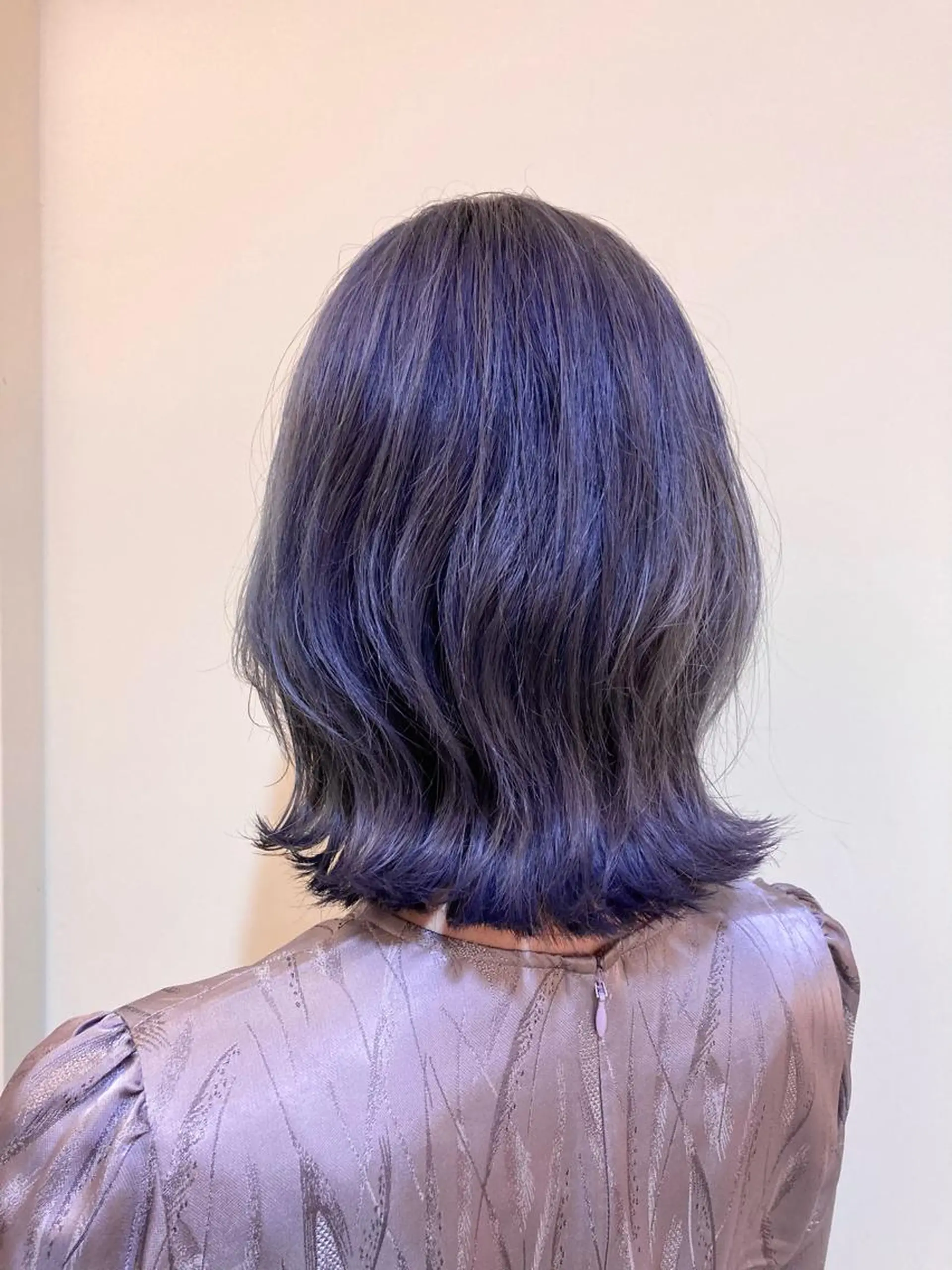 ミディアム カラー ブリーチ ラベンダーカラー パープルカラー ペッツ本店 スタイリスト増田ゆきのヘアスタイル