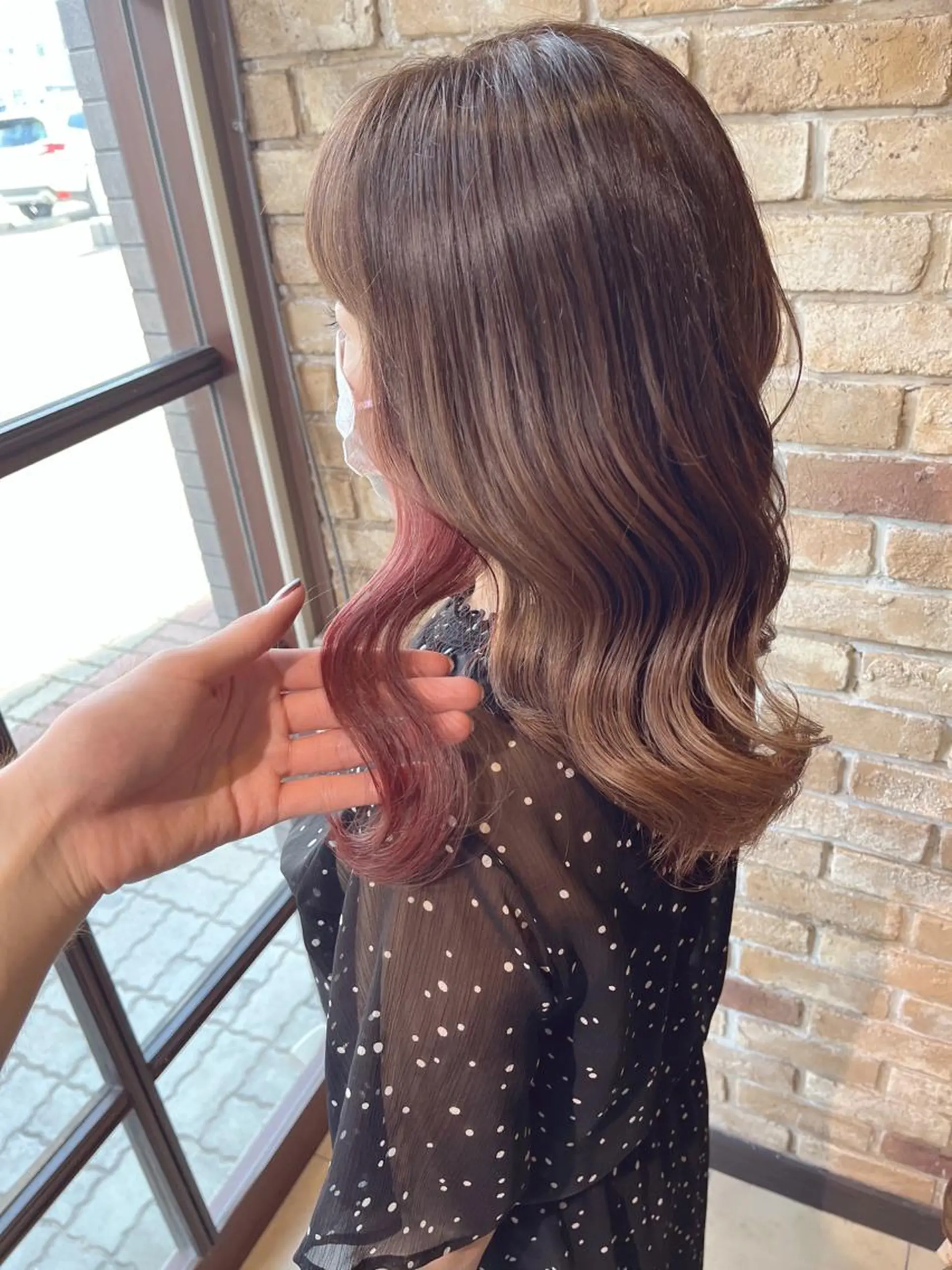 ミディアム ヘアカラー 🧡ミルクティー/ レイヤー🧡ショウナのヘアスタイル