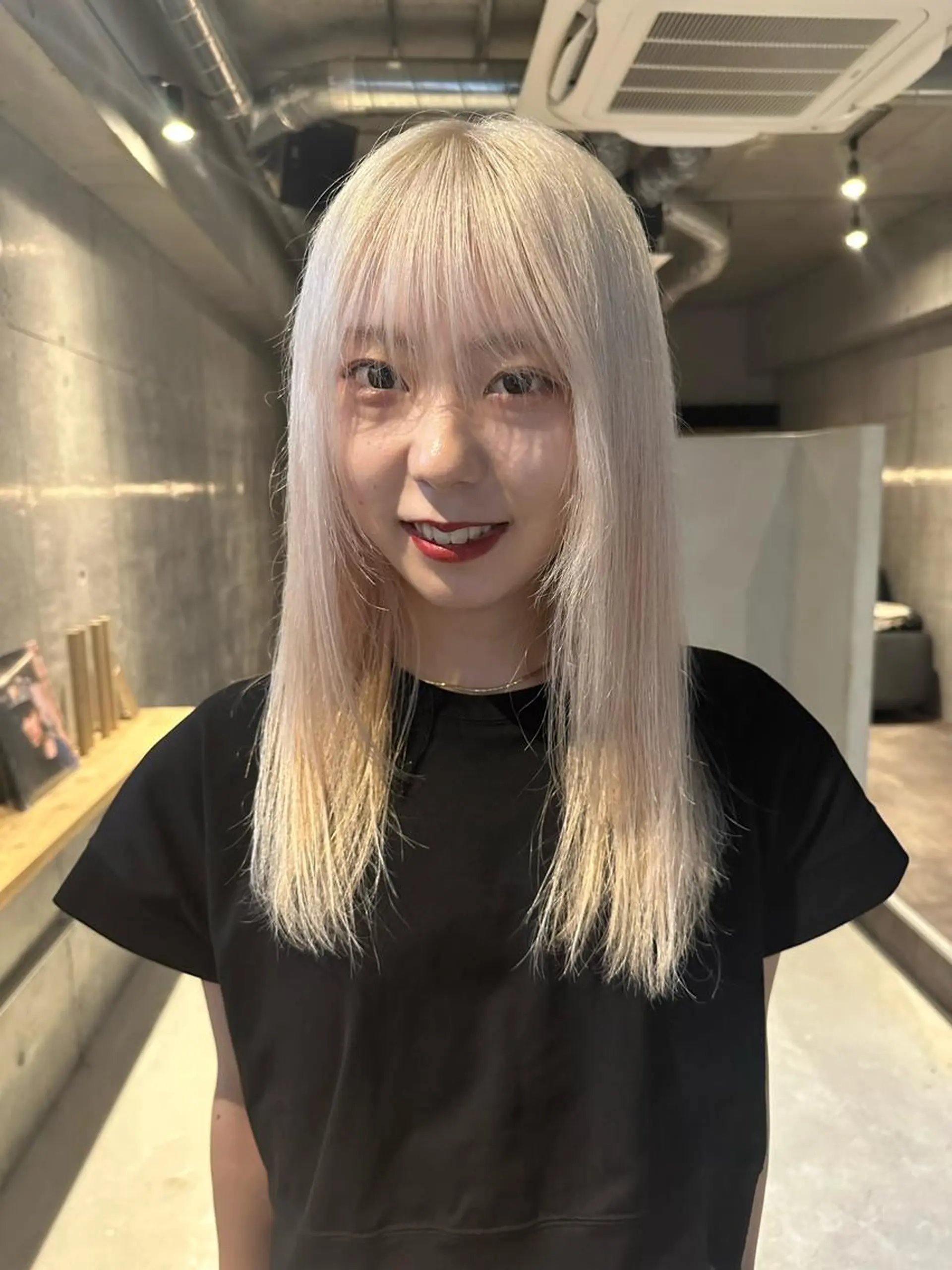 ミディアム 斎藤祐樹 /レイヤー/パーマのヘアスタイル