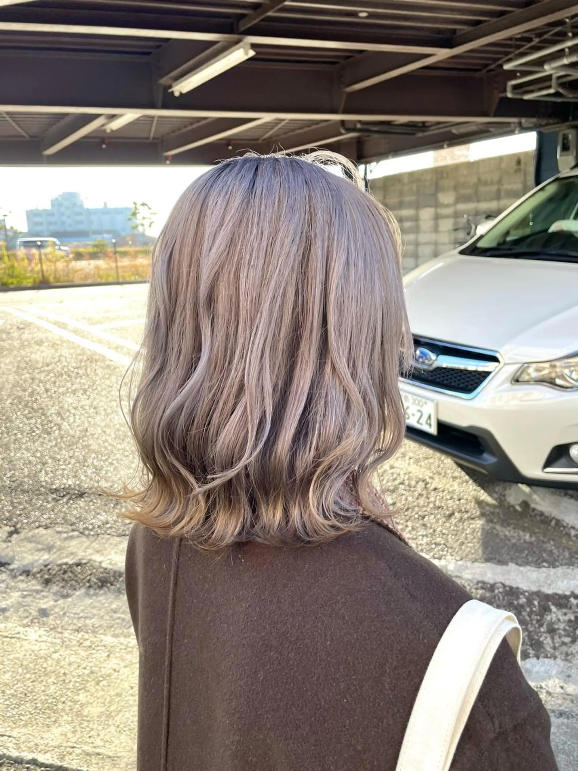 セミロング 岩崎 祐大のヘアスタイル