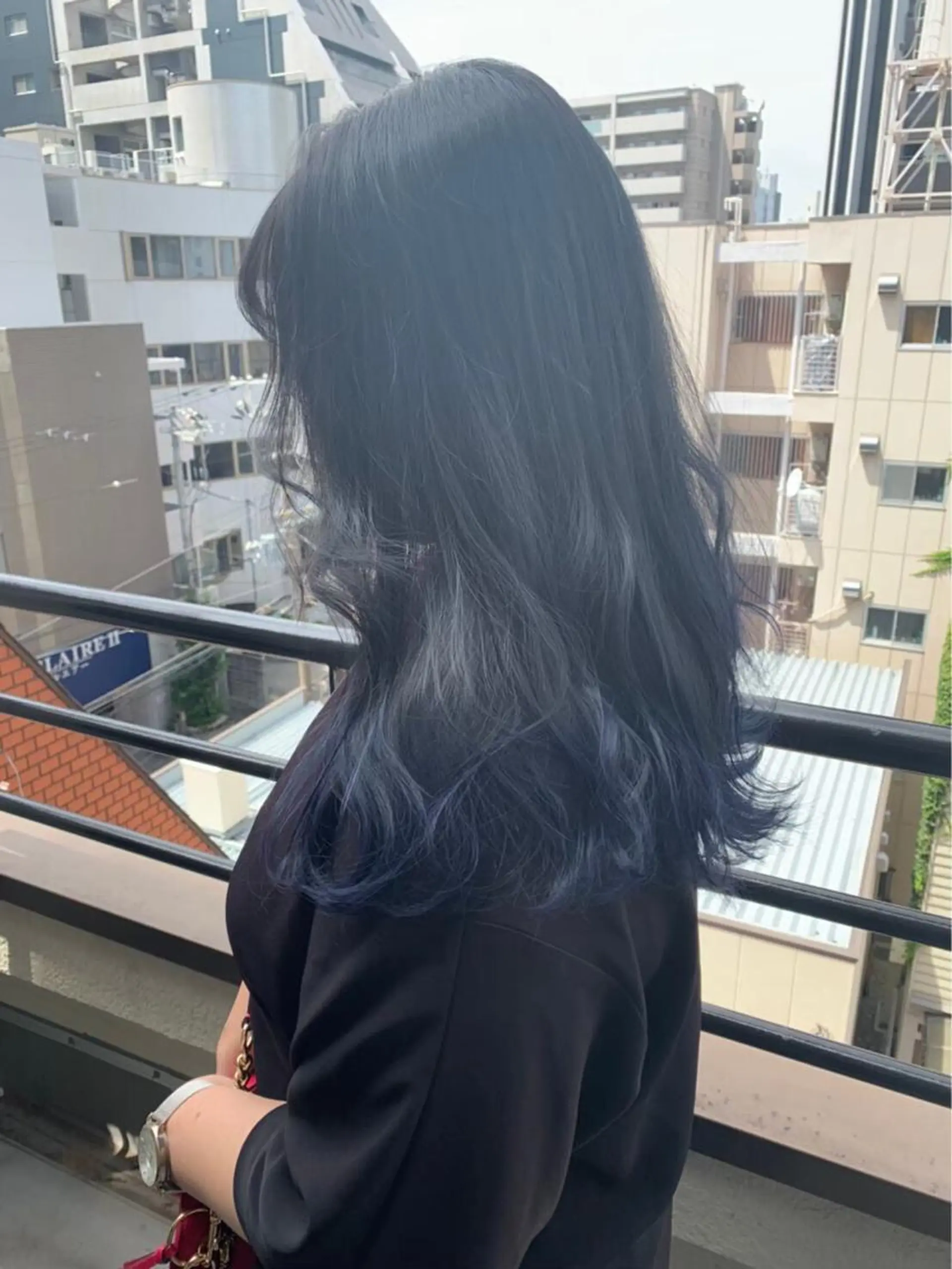 ロング カラー ヘアアレンジ キッズ アディクシーカラー バレイヤージュ ミストバング ベージュカラー 黒髪 カラー特化サロン Eir心斎橋のヘアスタイル