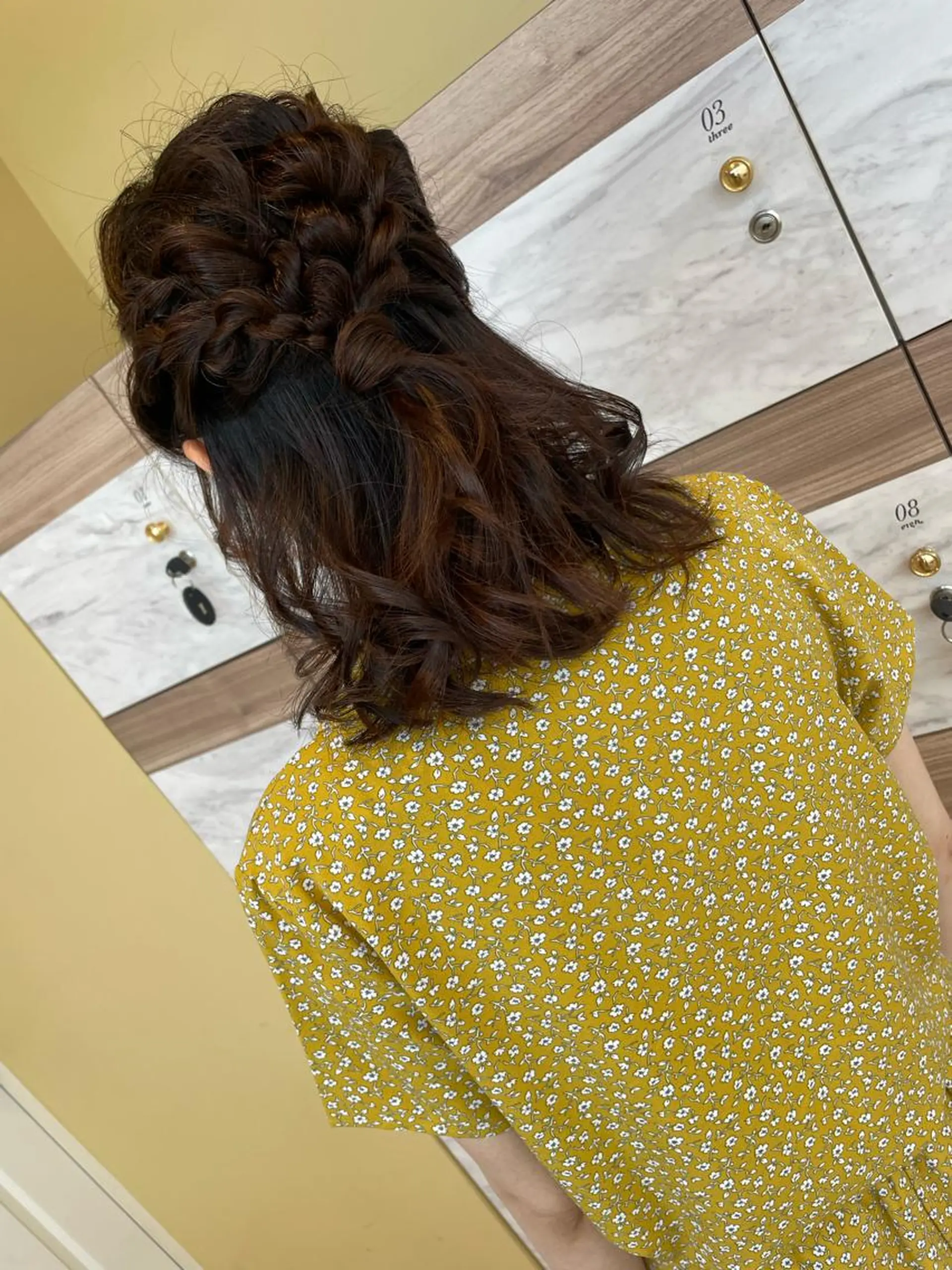 ミディアム ヘアアレンジ 髙尾 綺女のマツエク・マツパデザイン