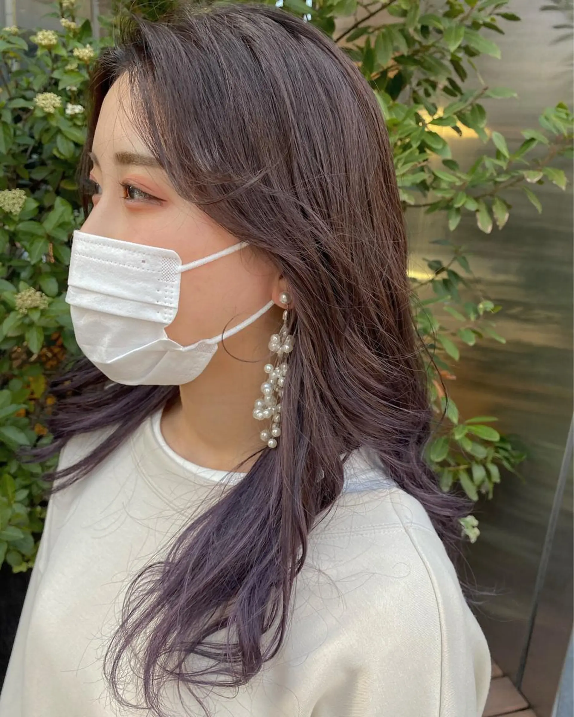 ロング カラー ブリーチ 透明感カラー グラデーションカラー ラベンダーカラー パープルカラー ヘアカラー トリートメント Okano Mahoのヘアスタイル