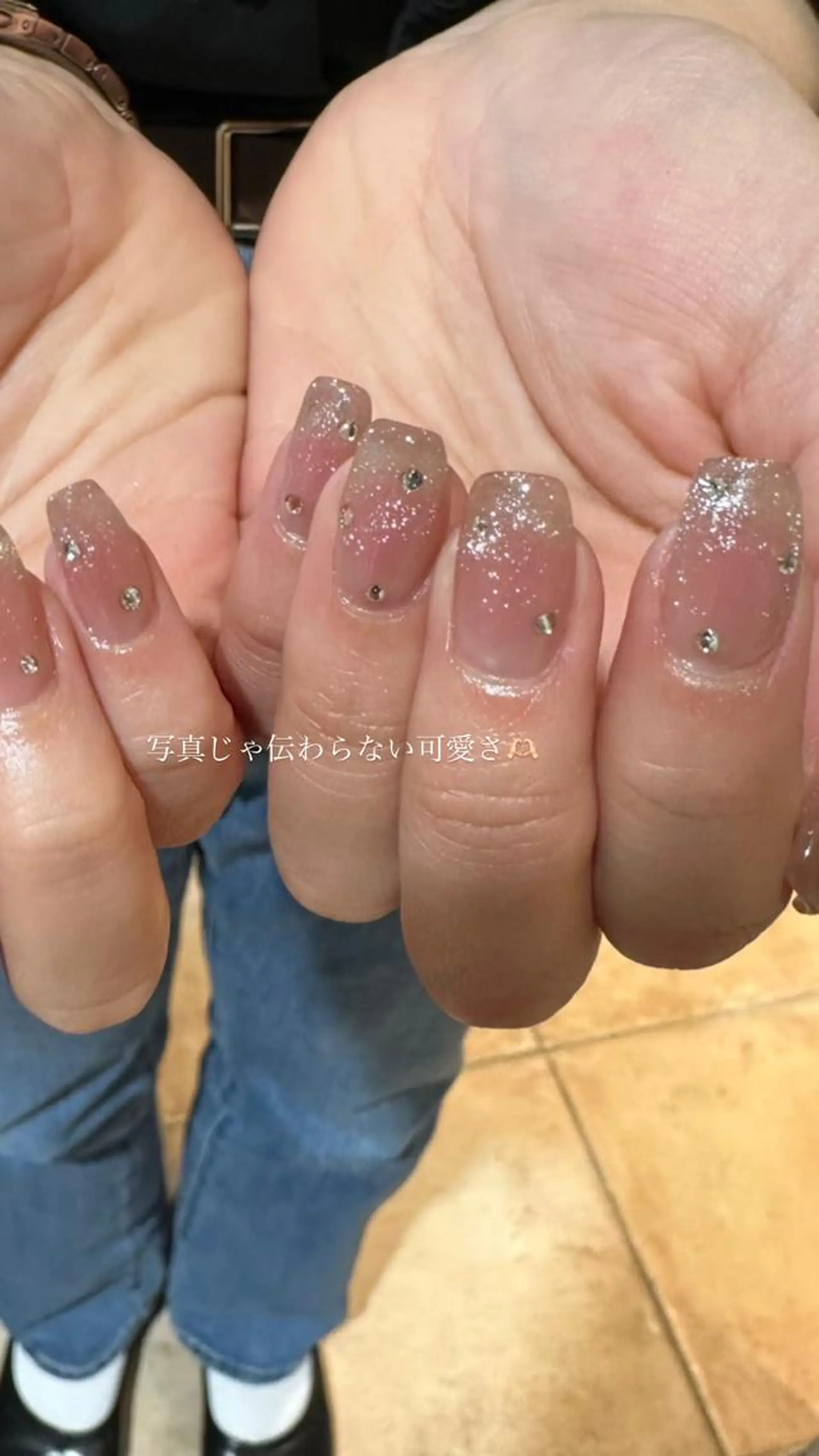 ネイル ハンドネイル 佐藤 穂乃香のネイルデザイン