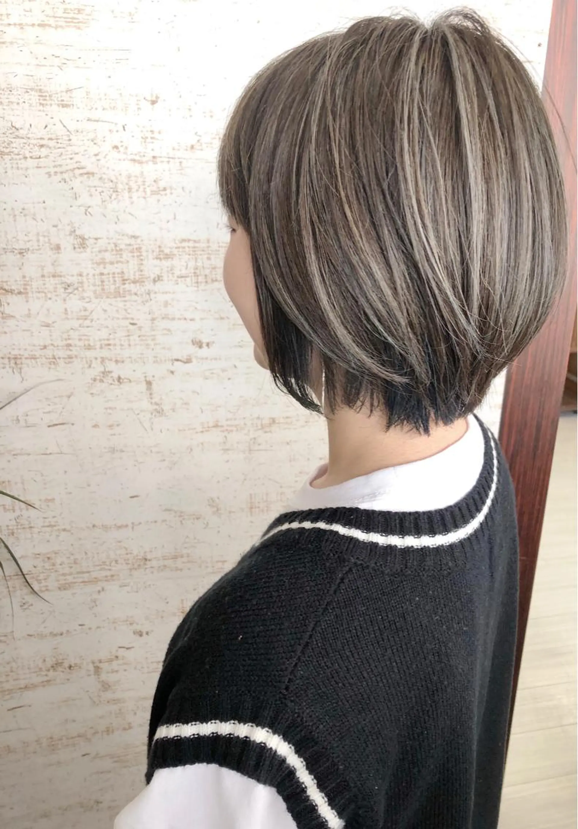 ショート カラー ケアブリーチ /髪質 改善/古橋圭史郎のヘアスタイル