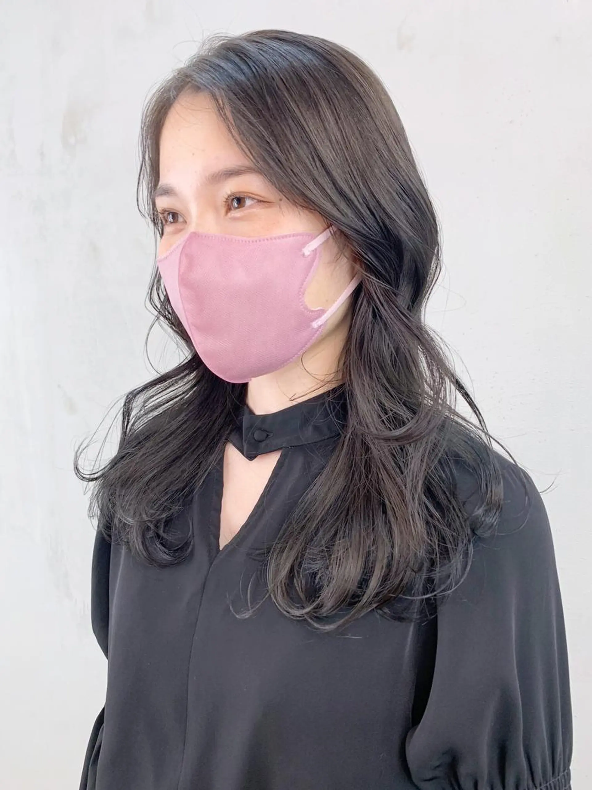 セミロング カラー ダークグレー ダークグレージュ グレージュ カット ヘアカラー トリートメント ITbyALBUM 松戸のヘアスタイル