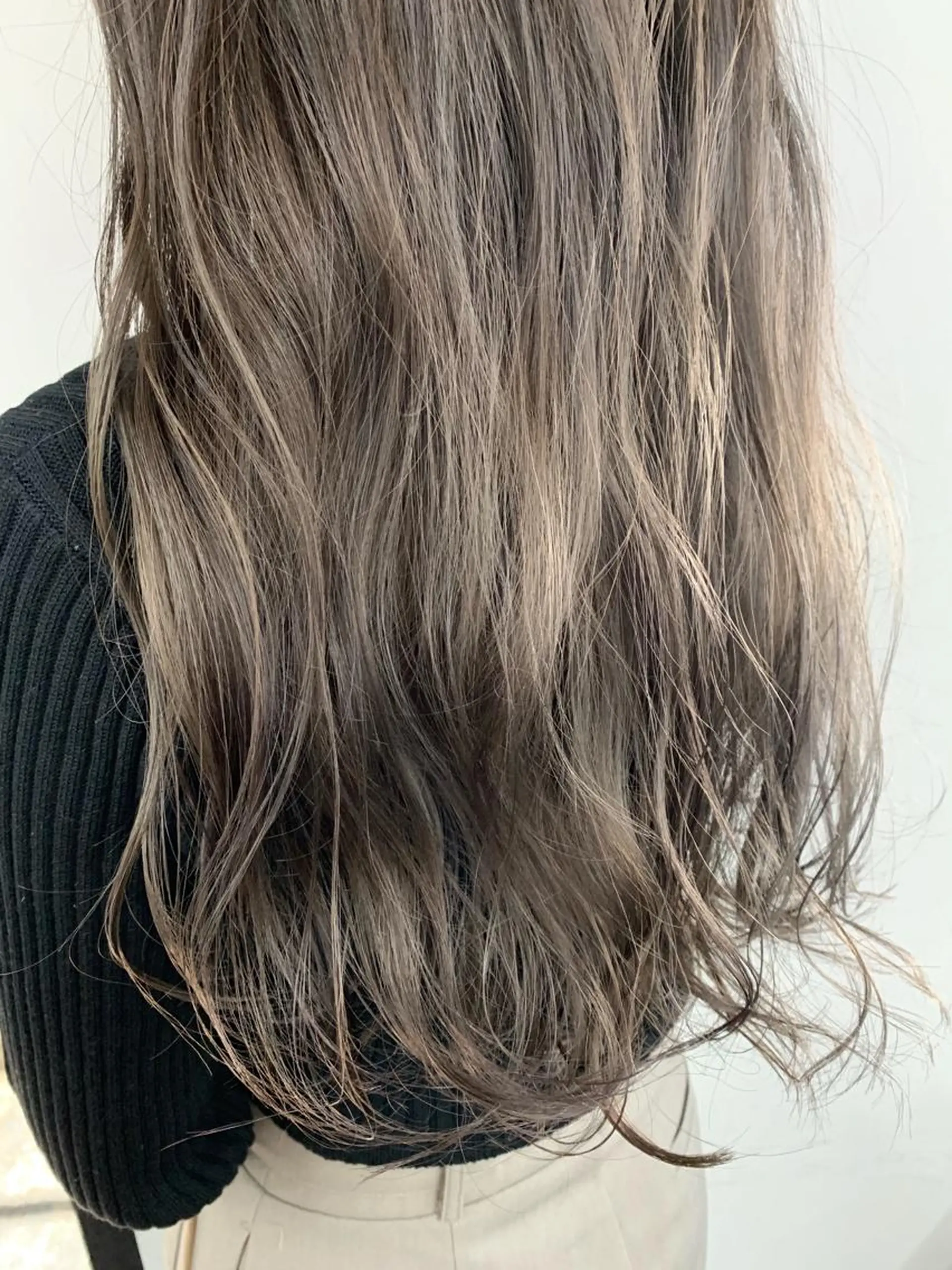 ロング ボブ ハイライト 髪質改善 小顔カット トリートメント 🔆学生に人気🔆 AEQUITASのヘアスタイル