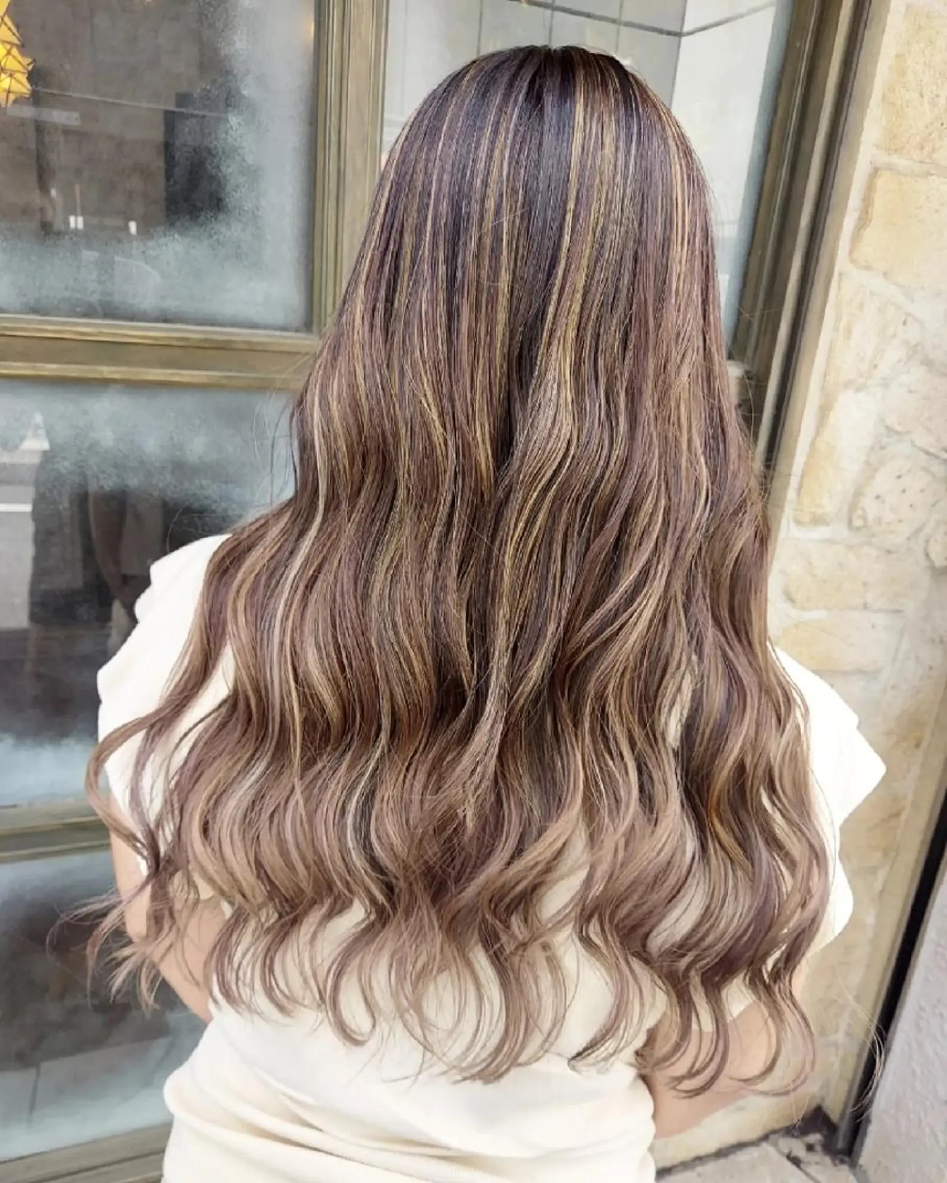 ロング カラー ハイライトカラー ハイライト grow上野御徒町【グロウ】所属・ブリーチ・ハイトーン 特化🎉内山のヘアスタイル