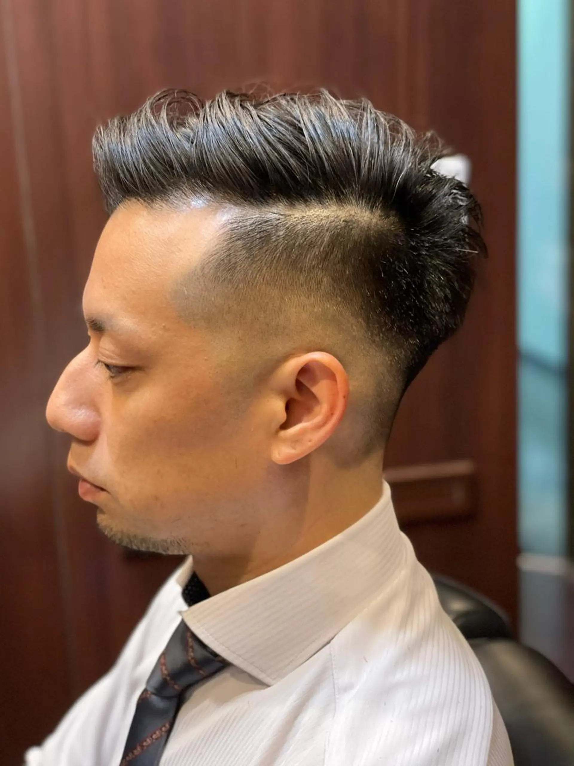 ショート メンズ フェードカット スキンフェード hiroginza新橋銀座口店モデル専用所属・岩間 佳祐のヘアスタイル