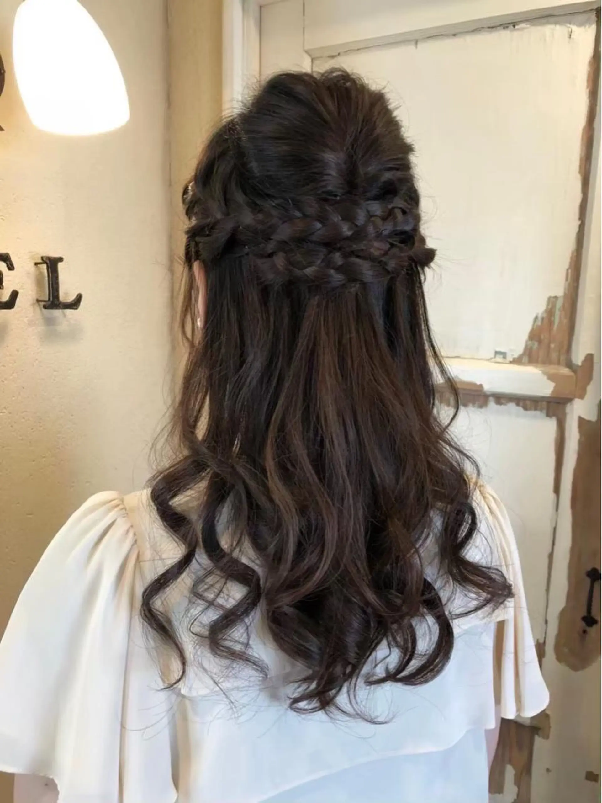 セミロング ヘアアレンジ ハーフアップ 結婚式・ブライダル 三つ編み ヘアセット 髪質改善ヘアケア 艶髪特化/上田のヘアスタイル