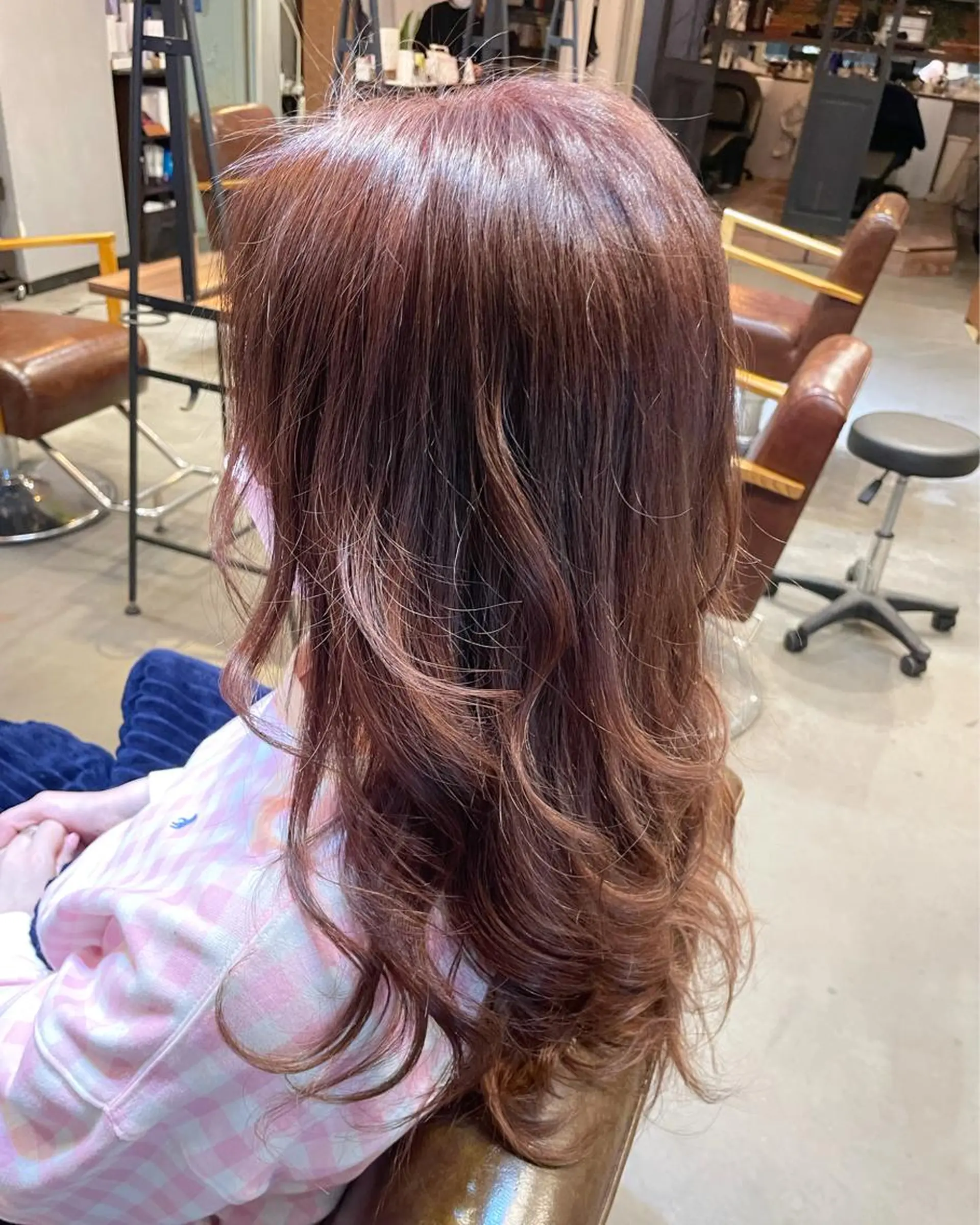 ロング カラー ヘアアレンジ Levi所属・梶山 真緒のヘアスタイル