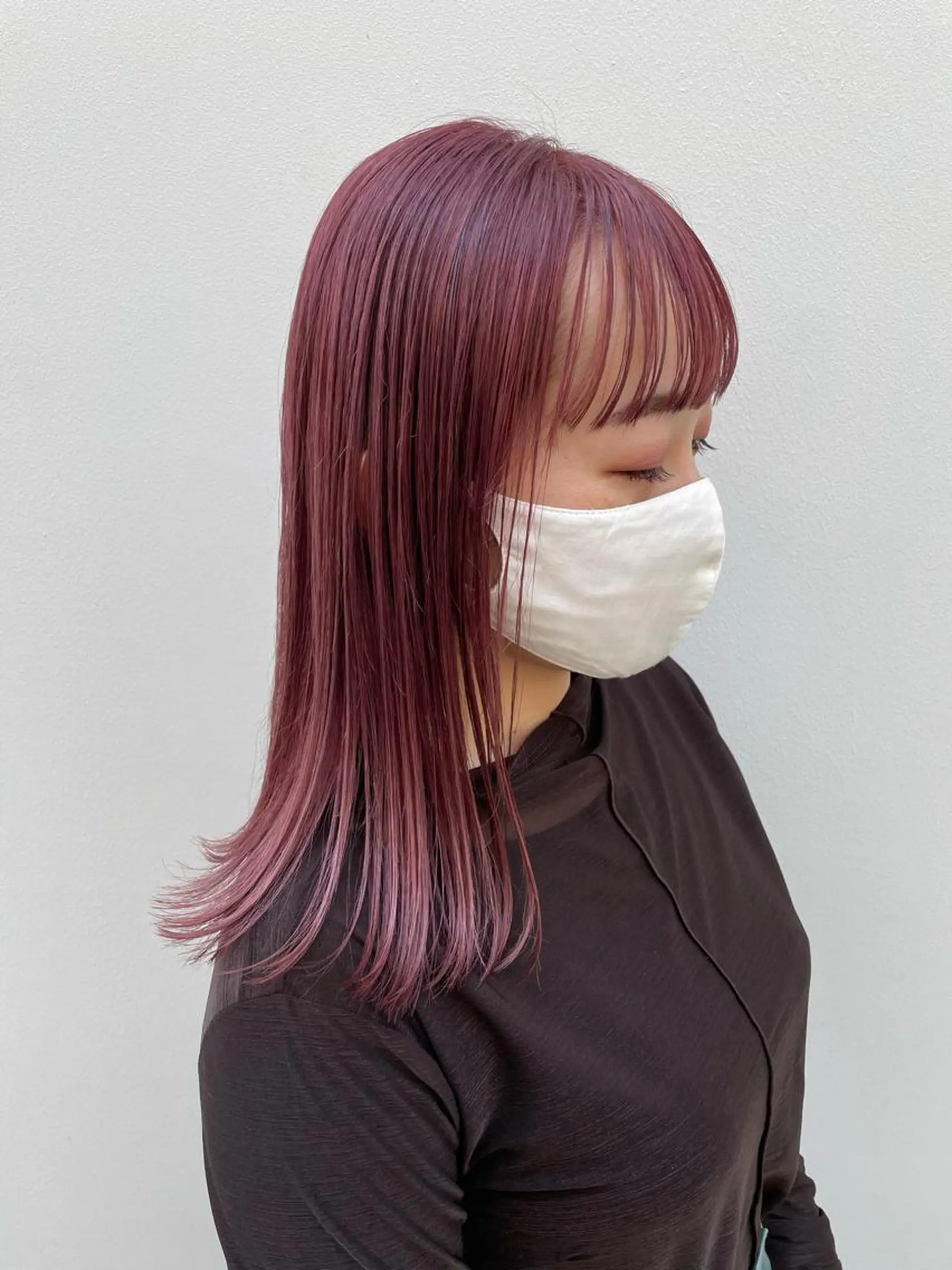 セミロング カラー ヘアアレンジ hazuki🐈‍⬛ 透明感カラーのヘアスタイル