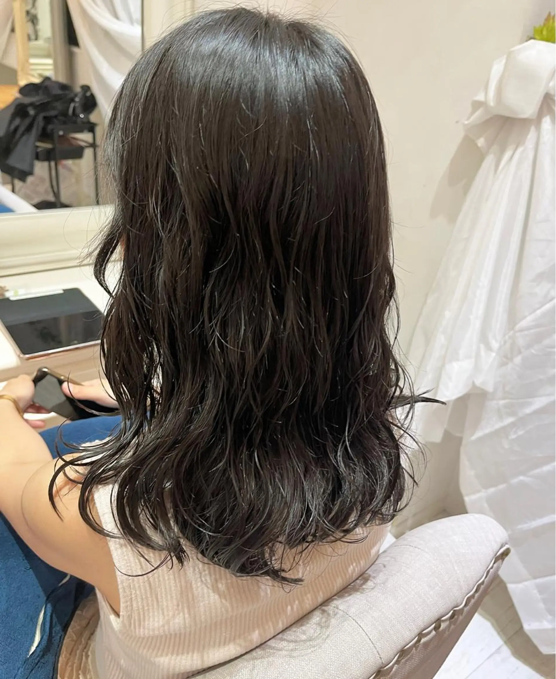 ロング パーマ ヘアアレンジ 🐻‍❄️森山愛結美 🤍N°uairoのヘアスタイル