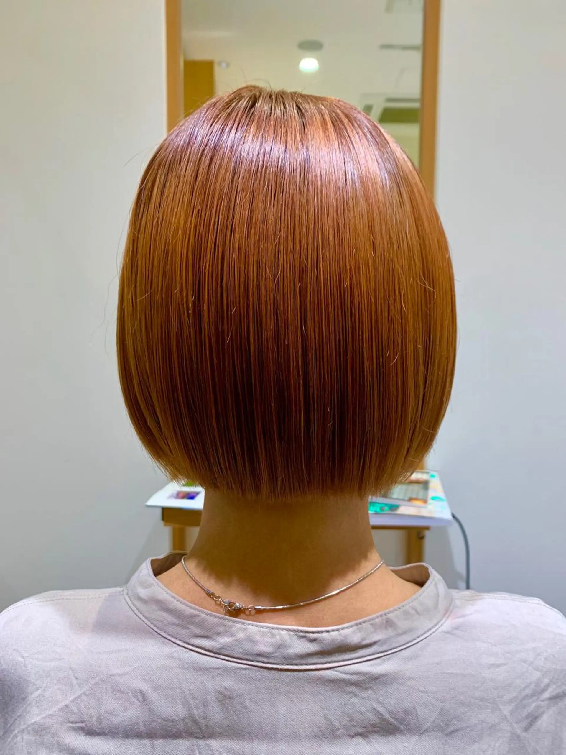 ショート カラー ベージュカラー オレンジ オレンジベージュ Hitotose代表 中島和樹のヘアスタイル