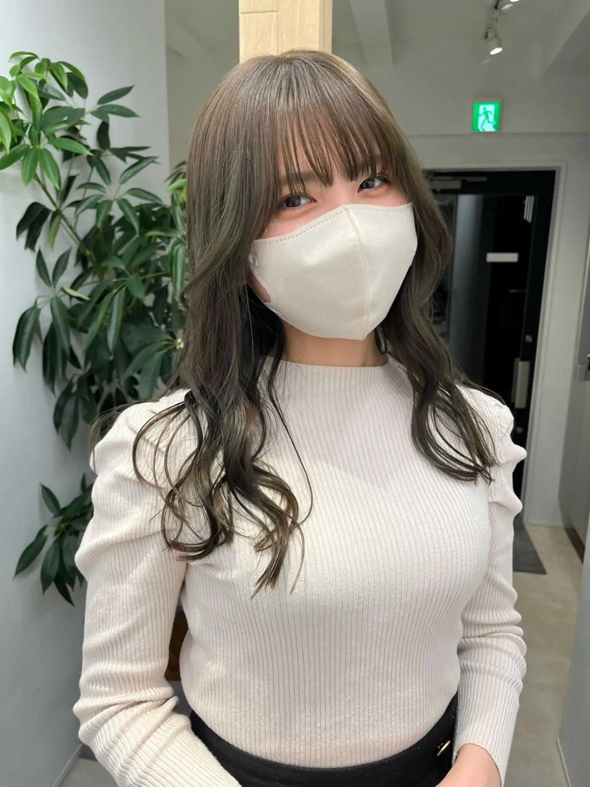 ロング カラー グレージュ オリーブグレージュ オリーブグレー お洒落パーマ/ボブ ❄️Tomoka❄️のヘアスタイル