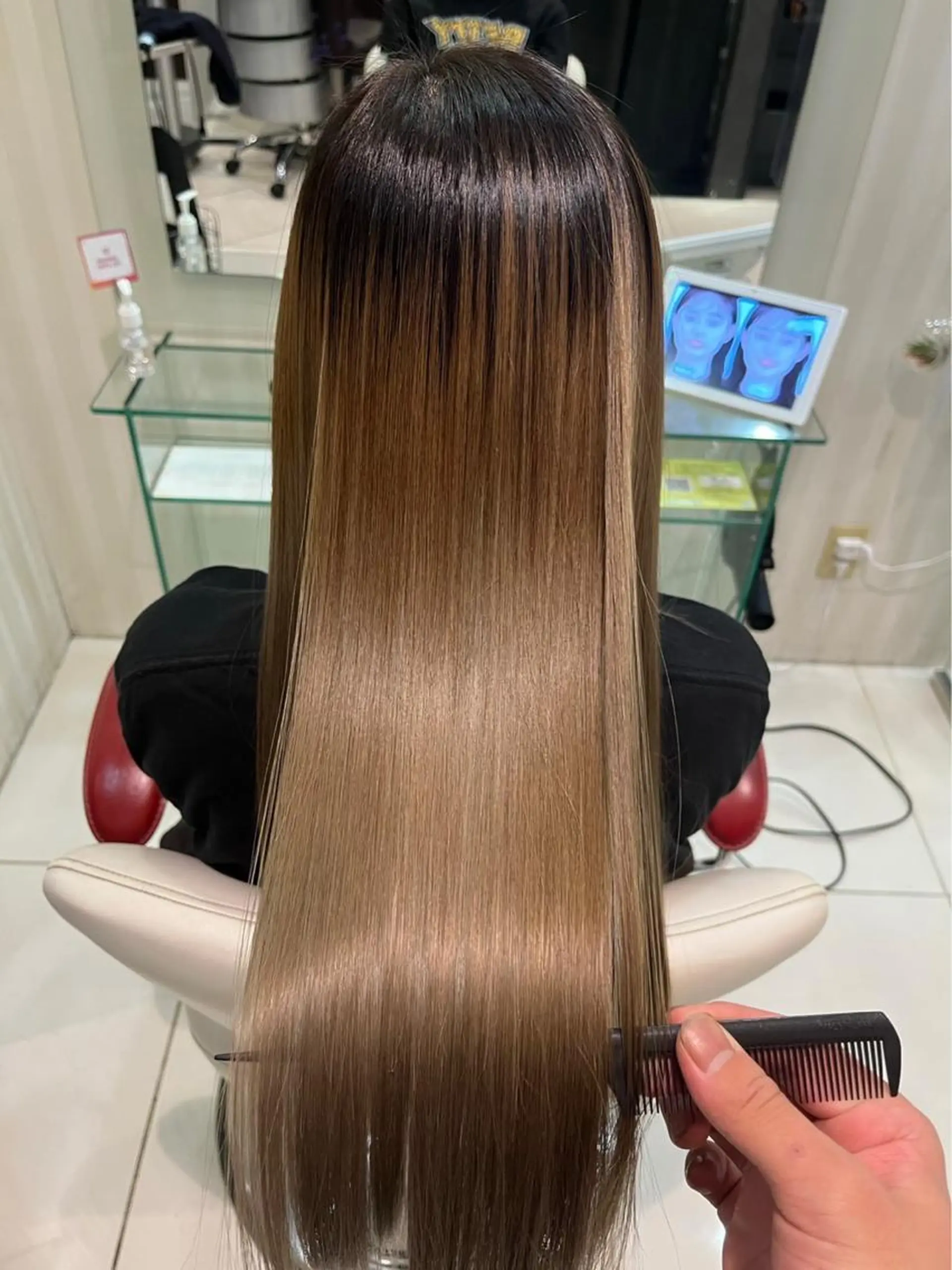 ロング 縮毛矯正 メンズ特化店長✨ 9/13空◎岡本一真のヘアスタイル