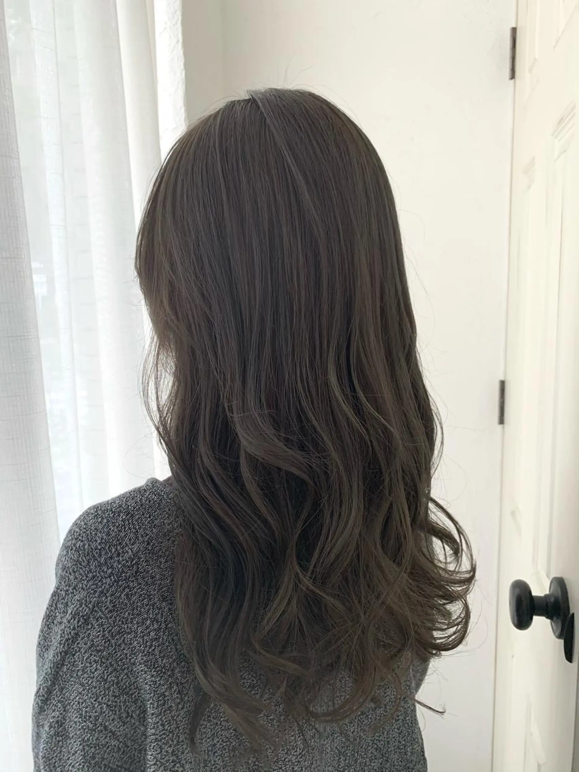 ロング カラー カット ヘアカラー fio マナミのヘアスタイル