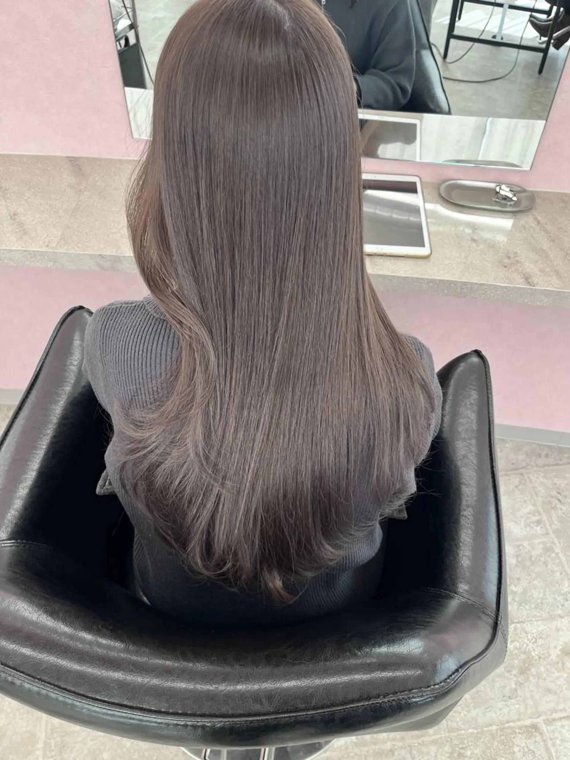 ミディアム カット ヘアカラー MATTY azusaのヘアスタイル