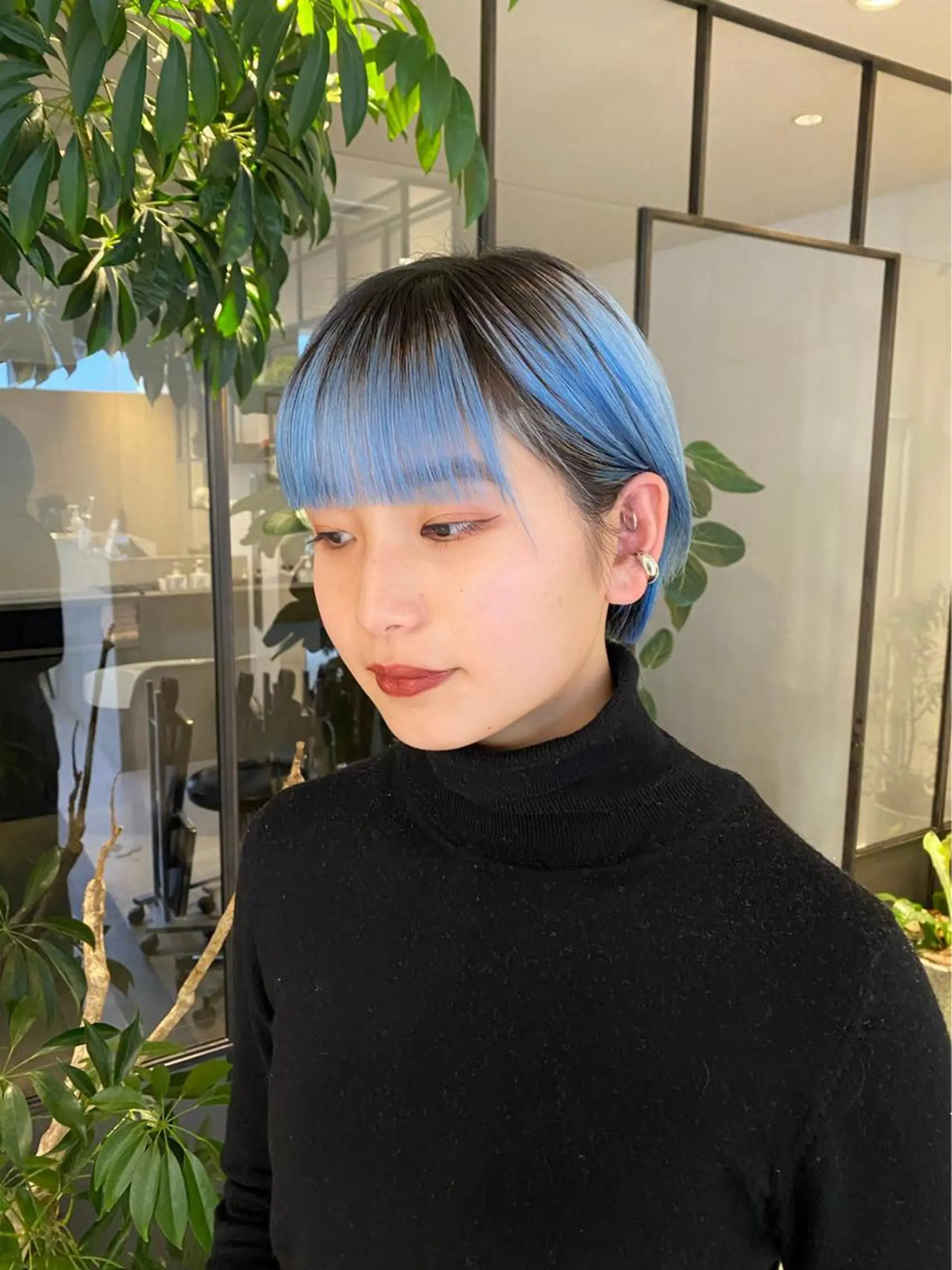 ショート パーマ ヘアアレンジ メンズ キッズ ネイル マツエク・マツパ メンズブリーチ トリートメント ブルー カラー特化サロン梅田 Eir茶屋町/山下のヘアスタイル