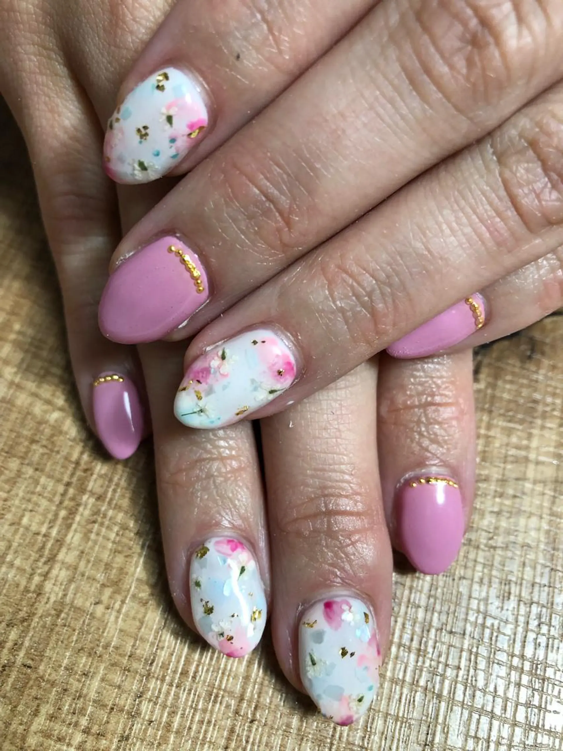 ネイル 安藤 Charlotteのネイルデザイン