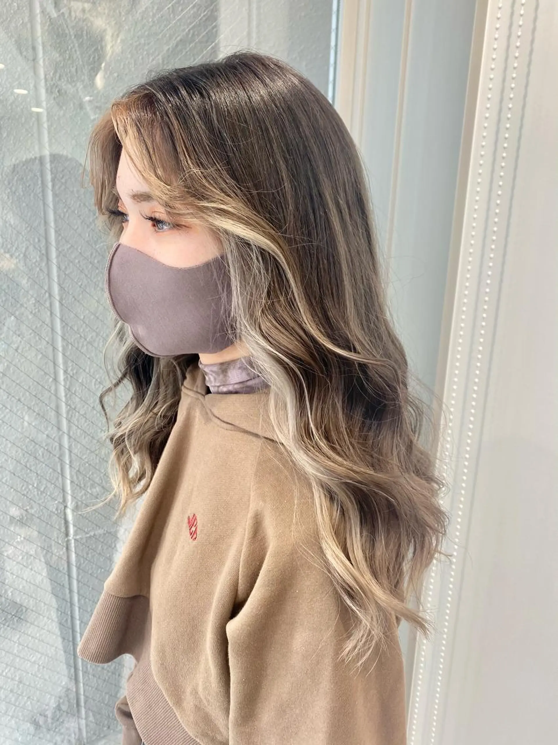 ロング カラー カマチョ タイスのヘアスタイル