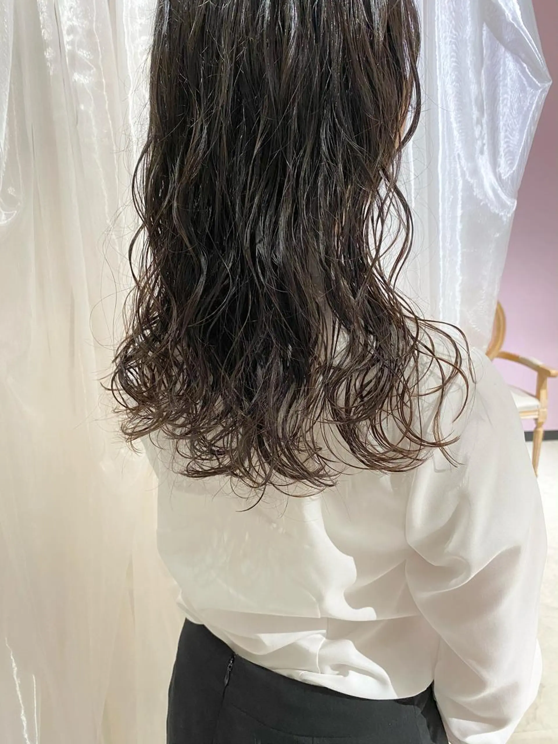 ロング パーマ カット パーマ トリートメント 藤井 貴美子のヘアスタイル
