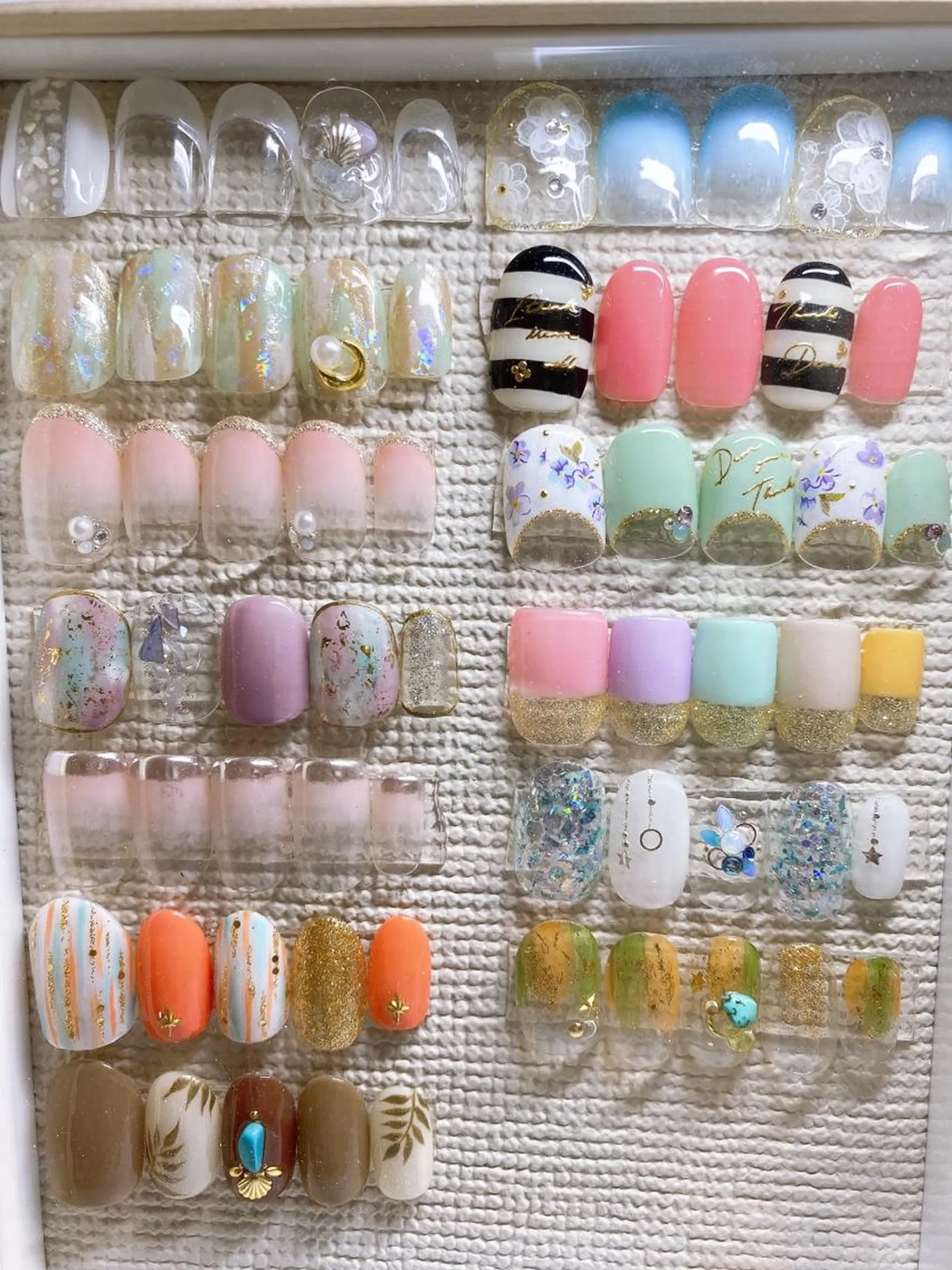 ネイル アートネイル Nailsalon Viola所属・ネイルサロン Violaのネイルデザイン