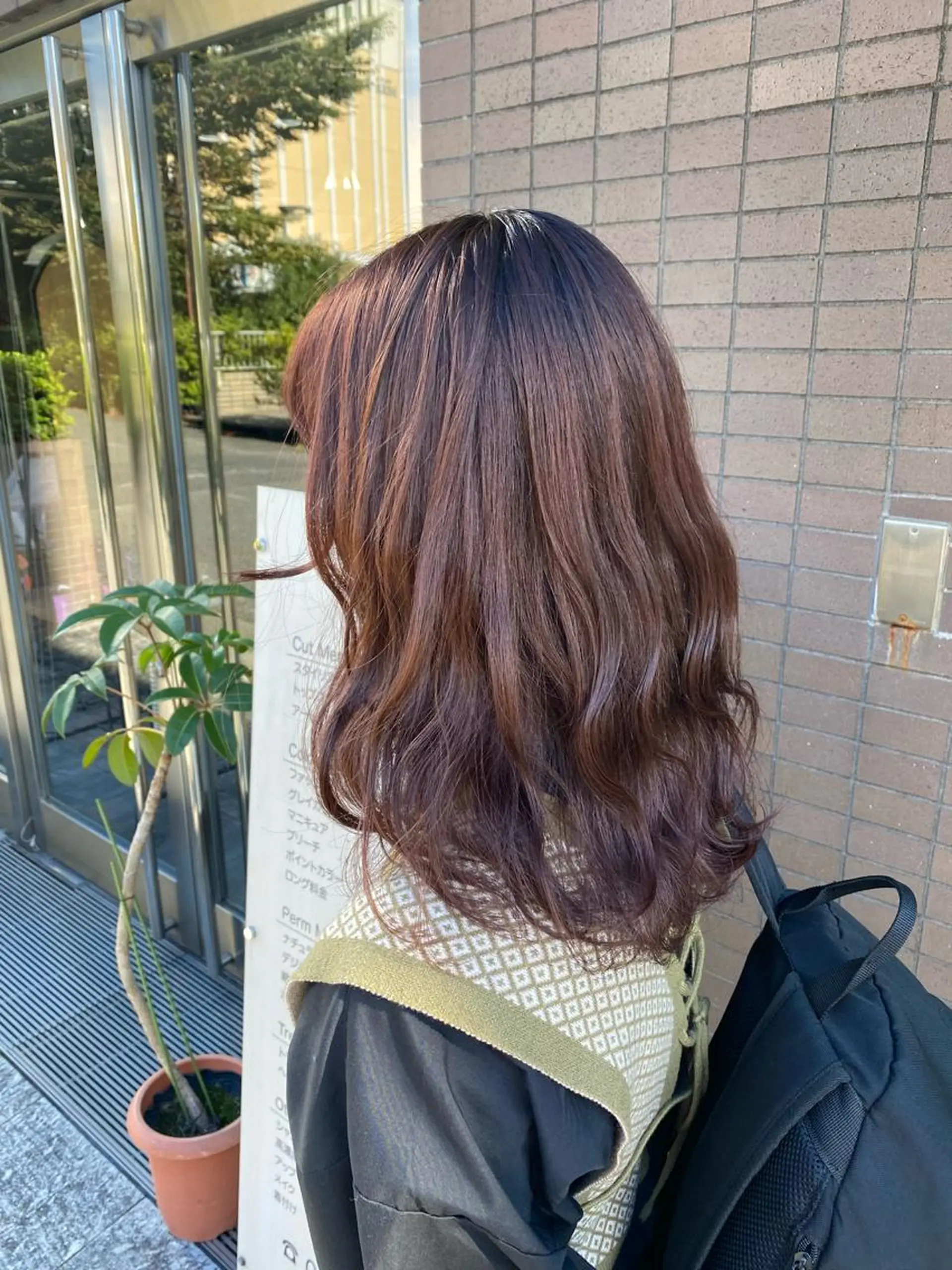 セミロング ELEN 新百合ヶ丘のヘアスタイル
