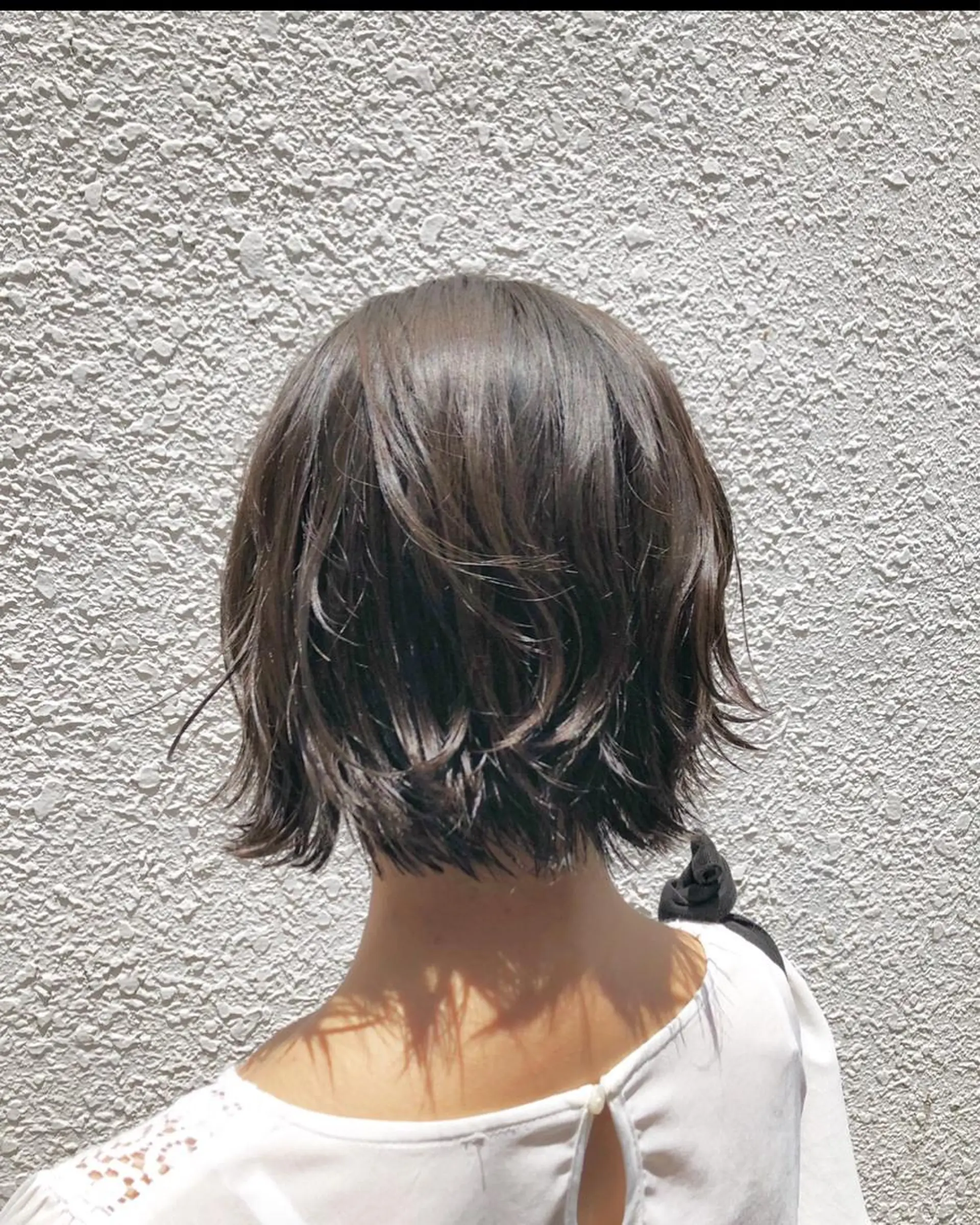 ショート カラー アディクシーカラー ブリーチ 透明感カラー ブリーチなしカラー カットカラーモデル BASSA上石神井店のヘアスタイル