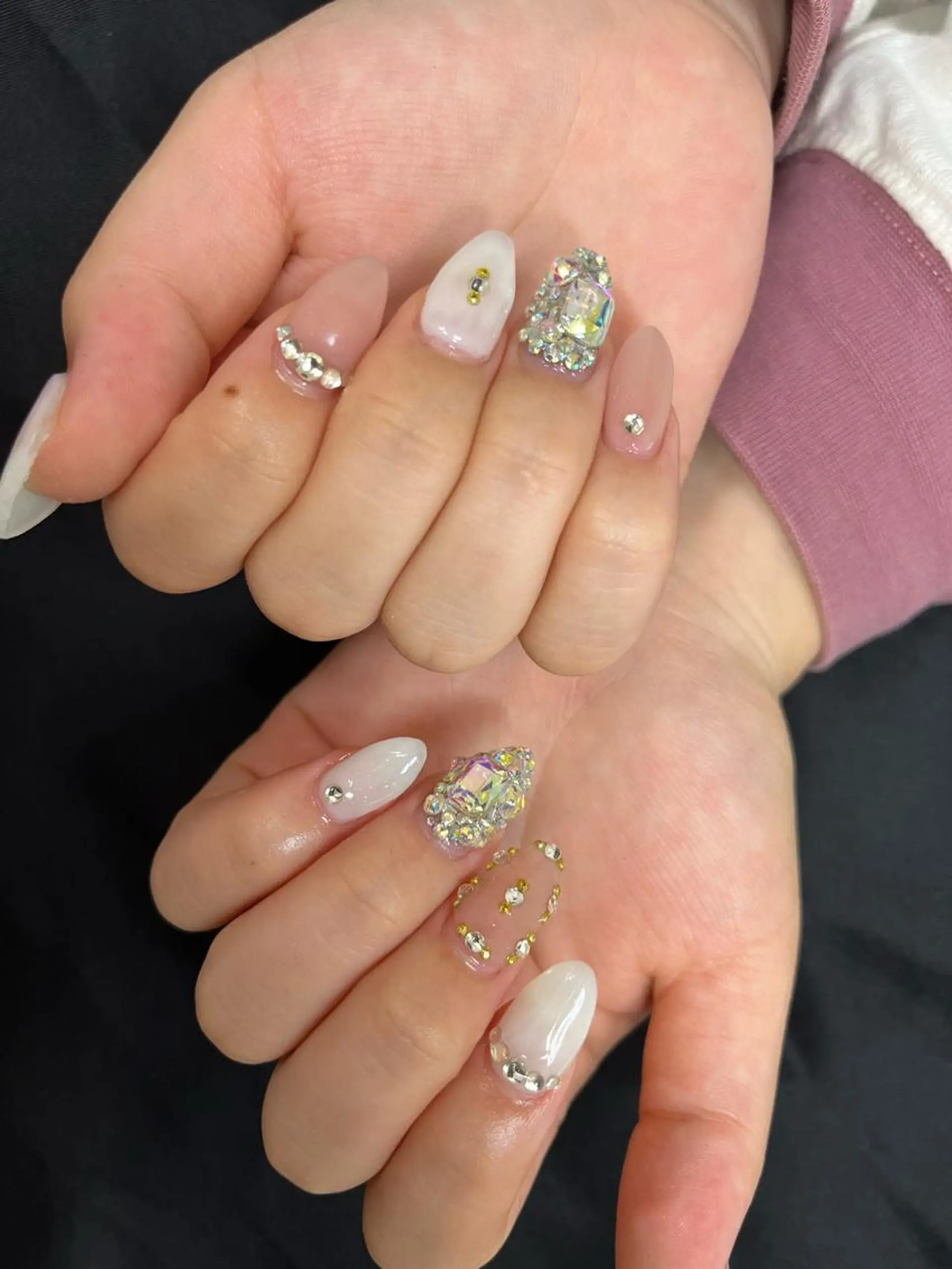 ネイル nail.salon .Reversalのネイルデザイン