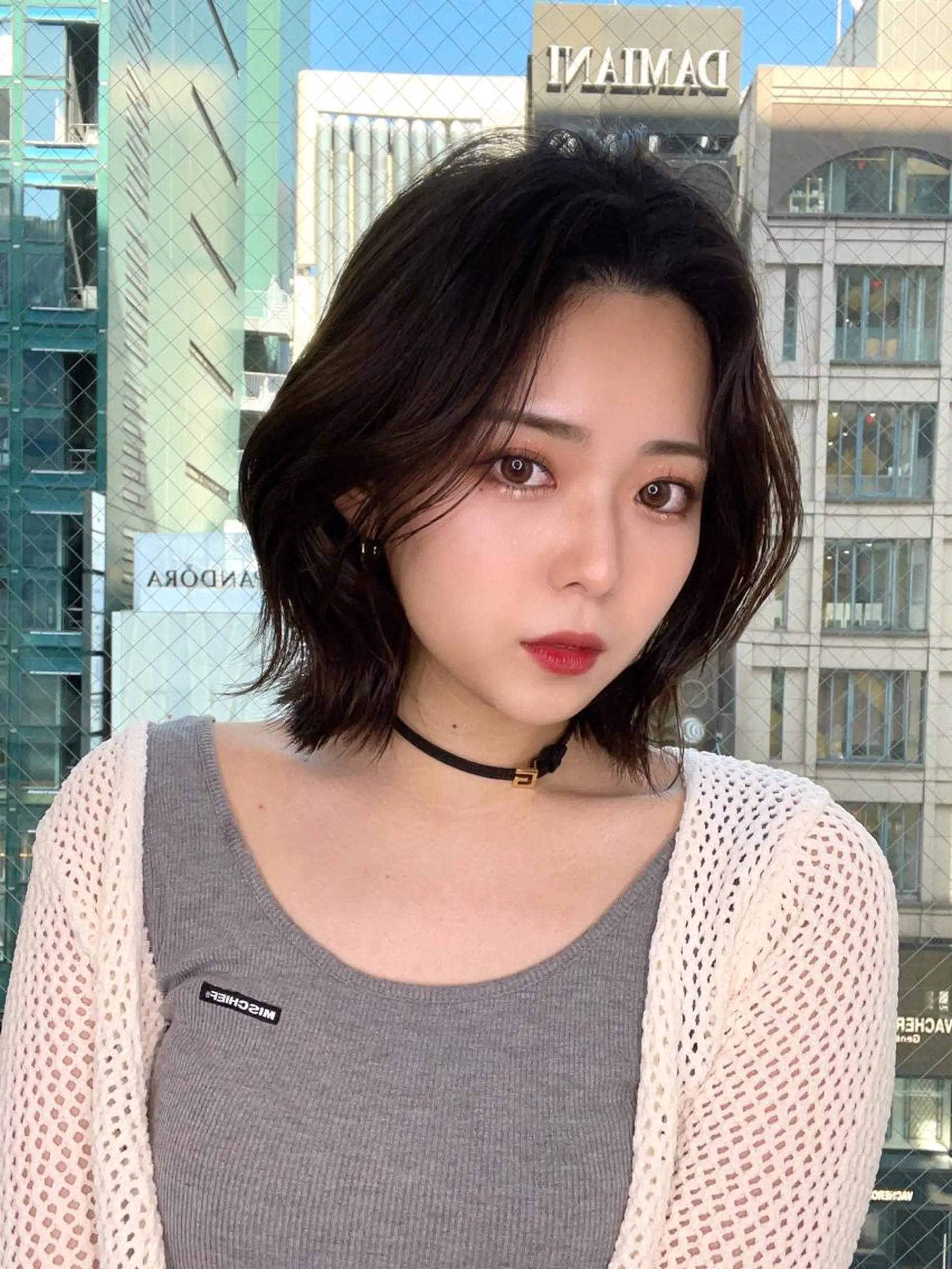 ショート くびれヘア レイヤーカット 似合わせカット 小顔カット カット ヘアカラー トリートメント ボブパーマ ウルフパーマのヘアスタイル