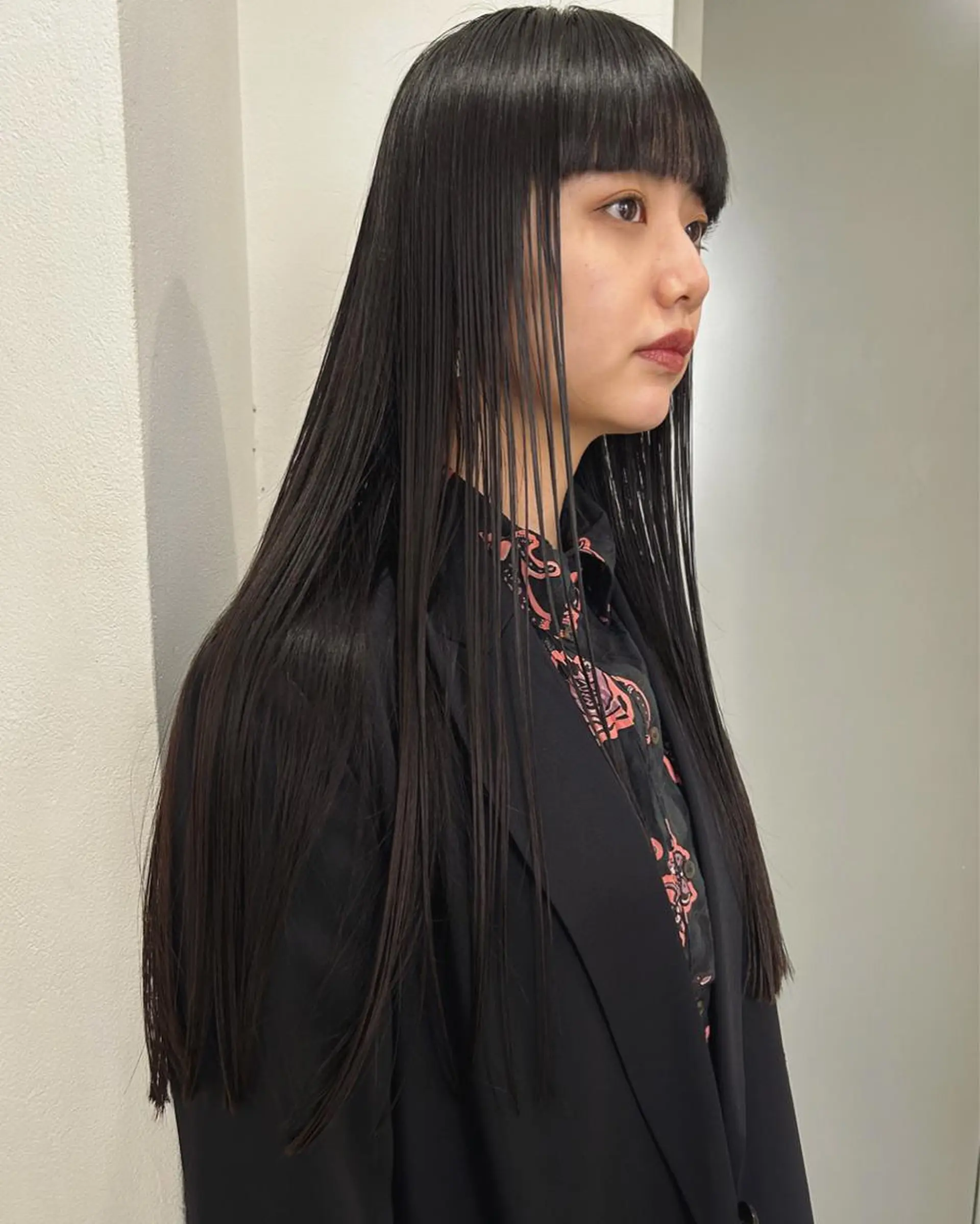 ロング ロング ワイドバング カット トリートメント Loom.所属・村上雅人 ナチュラルモードのヘアスタイル
