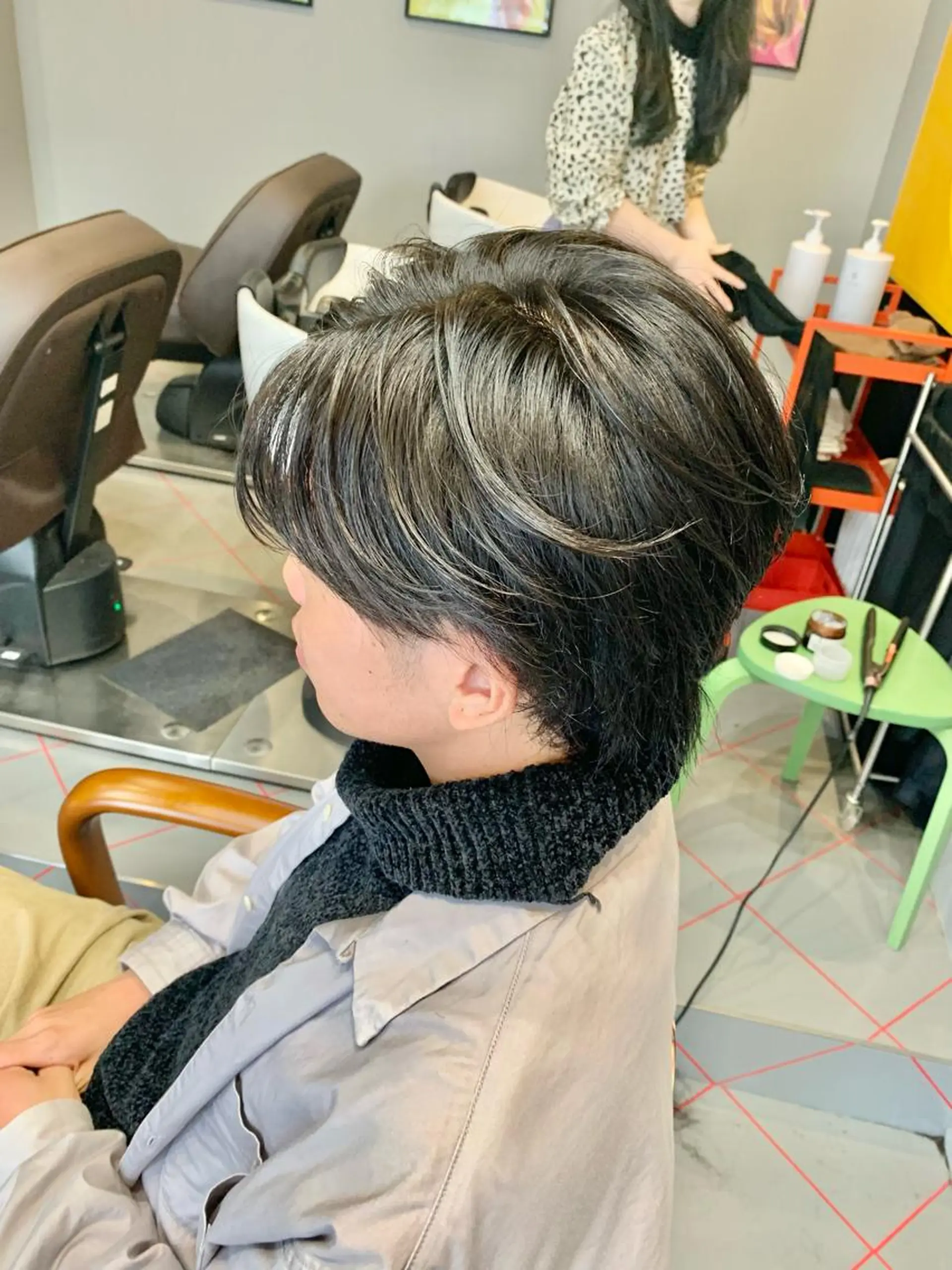ショート メンズ センターパート メンズサロン　アソビ所属・【扱いやすいパーマ】 眞鍋拓己のヘアスタイル