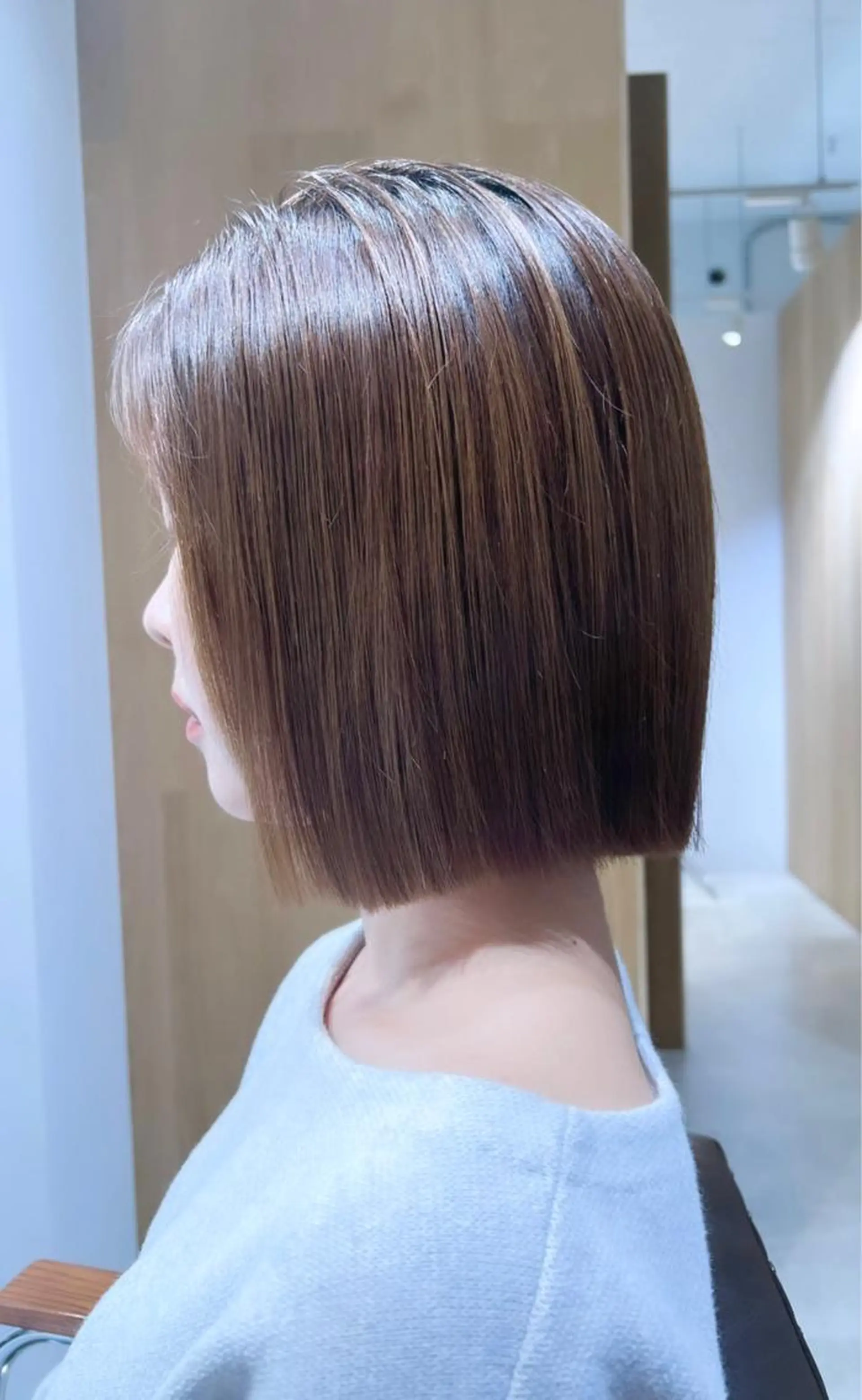 ショート 切りっぱなしボブ ボブ カット 🩵縮毛矯正  髪質 改善 ツヤ髪🩵のヘアスタイル
