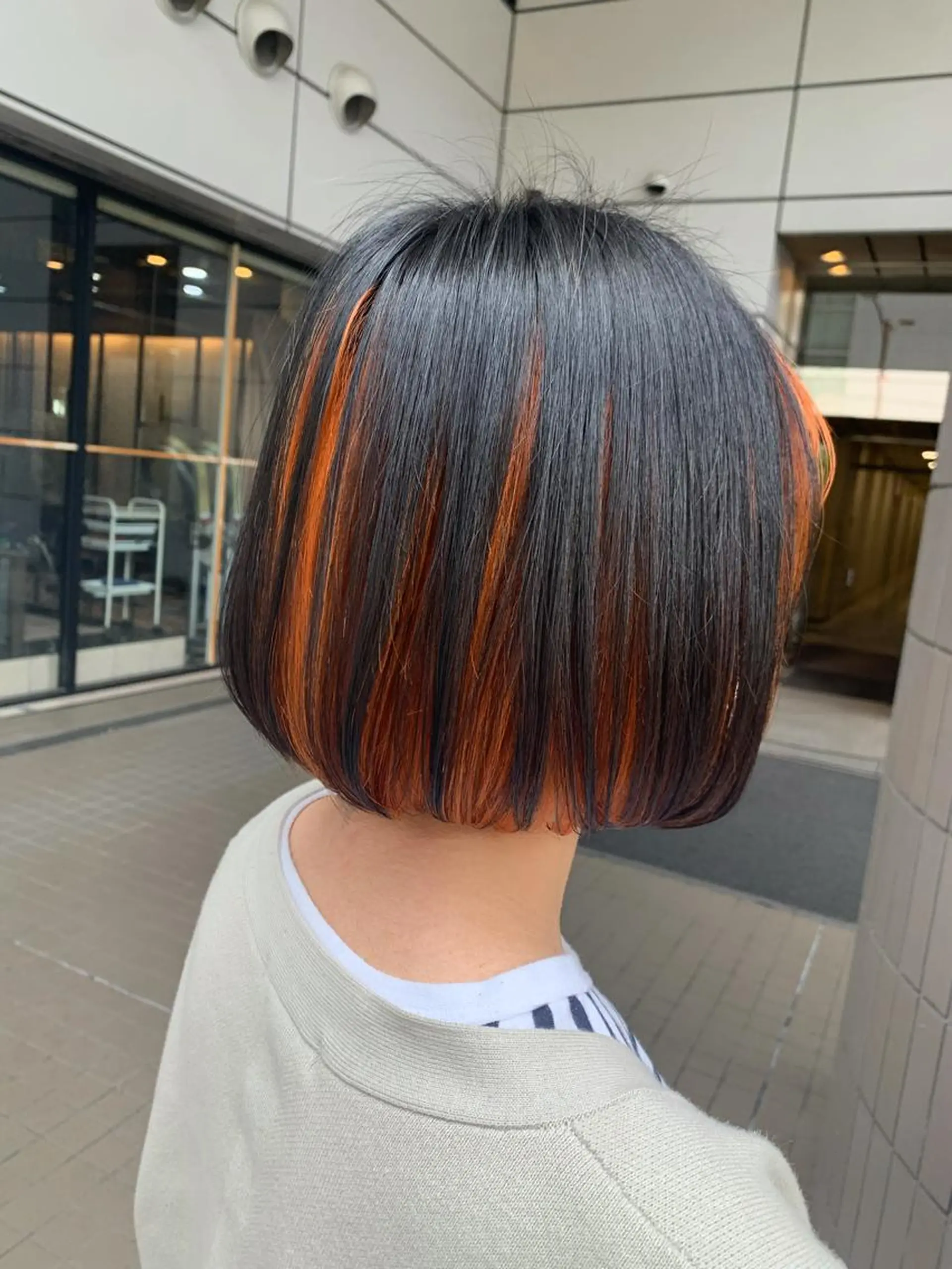 ミディアム カラー インナーカラー オレンジ カット ヘアカラー トリートメント Zina天王寺 CHIAKIのヘアスタイル