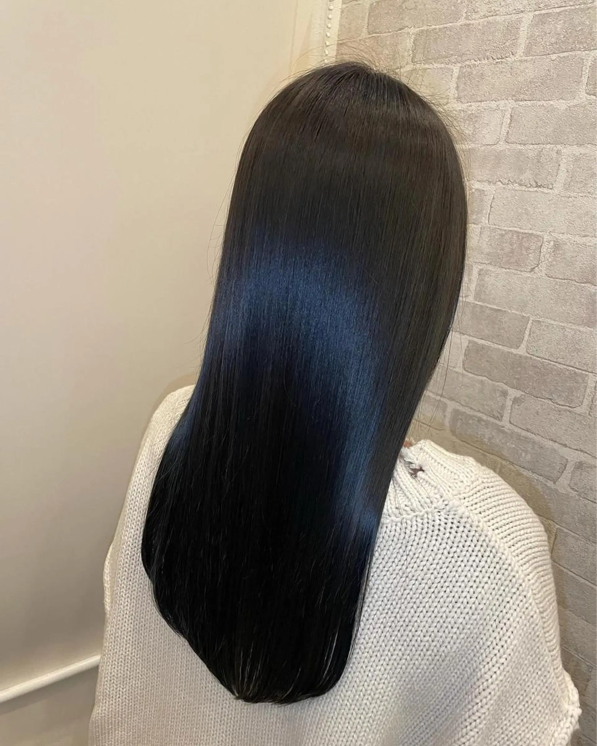 ロング カラー トリートメント Well's TAIGAのヘアスタイル