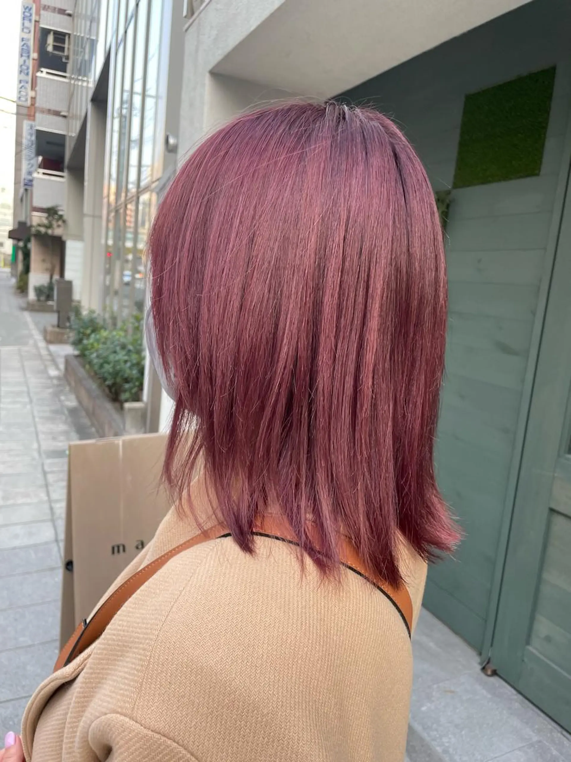 ミディアム カラー カット ヘアカラー 石川 聖奈のヘアスタイル